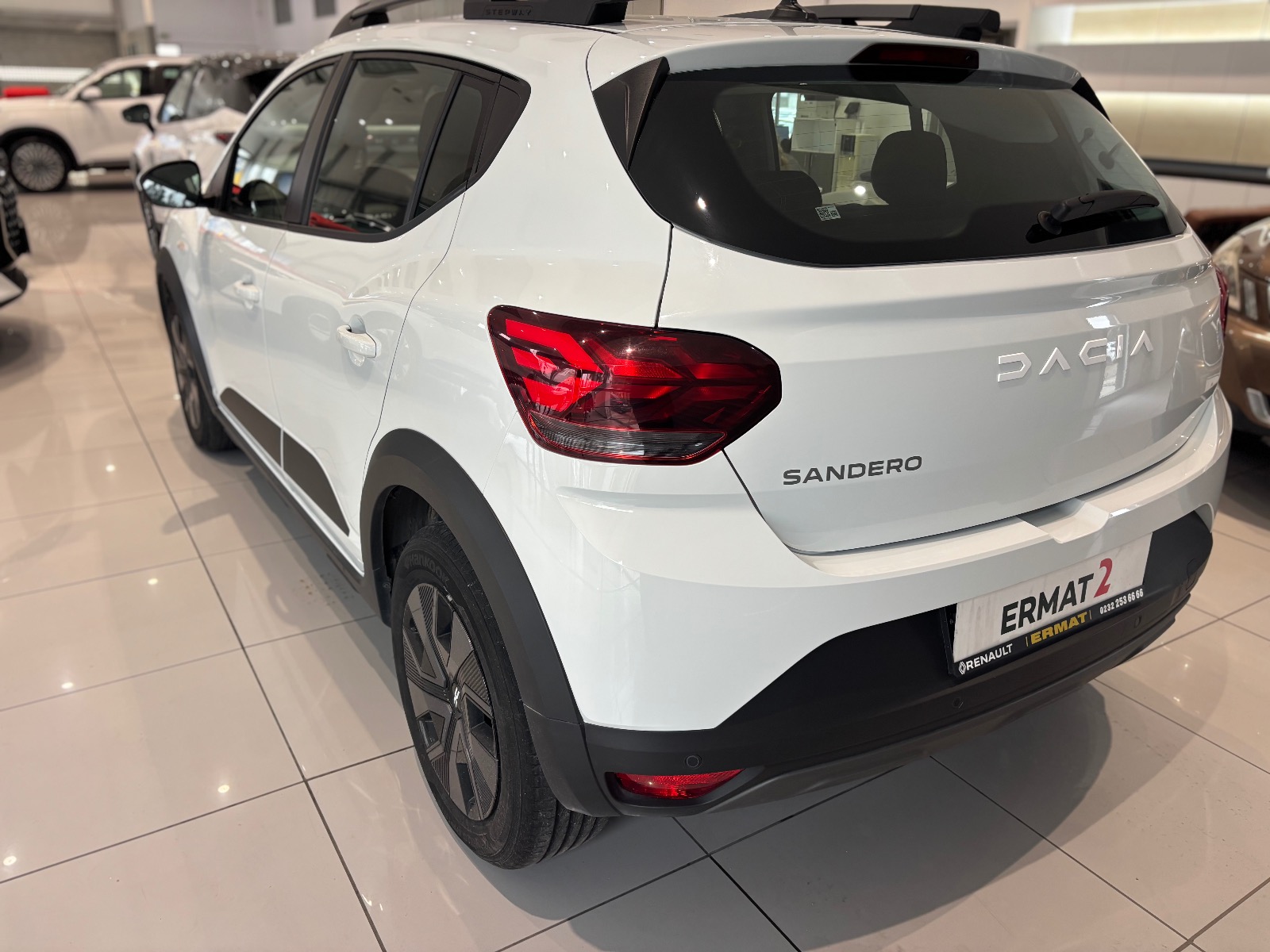 2025 Benzin Otomatik Dacia Sandero Stepway Beyaz Ermat Motorlu Araçlar ve Tarım Ürünleri Sanayi Ticaret A.Ş.