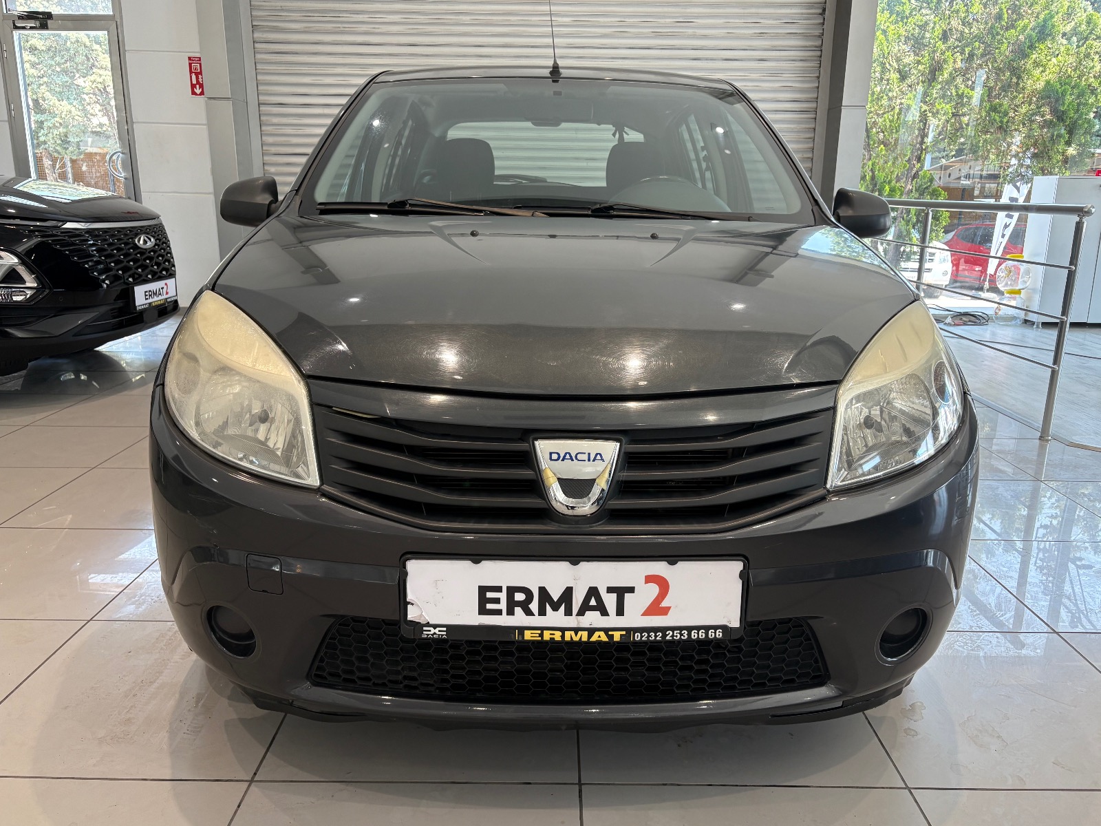 2011 Benzin Manuel Dacia Sandero Gri Ermat Motorlu Araçlar ve Tarım Ürünleri Sanayi Ticaret A.Ş.