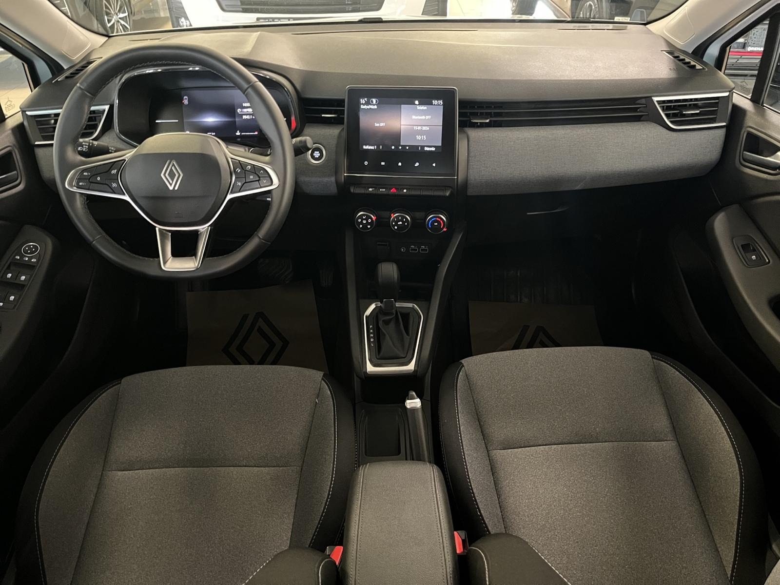 2025 Benzin Otomatik Renault Clio Beyaz Ermat Motorlu Araçlar ve Tarım Ürünleri Sanayi Ticaret A.Ş.