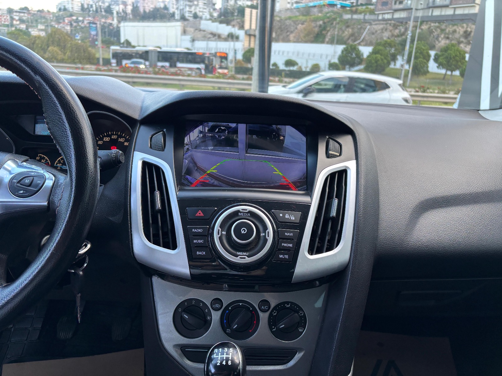 2012 Dizel Manuel Ford Focus Kırmızı Ermat Motorlu Araçlar ve Tarım Ürünleri Sanayi Ticaret A.Ş.