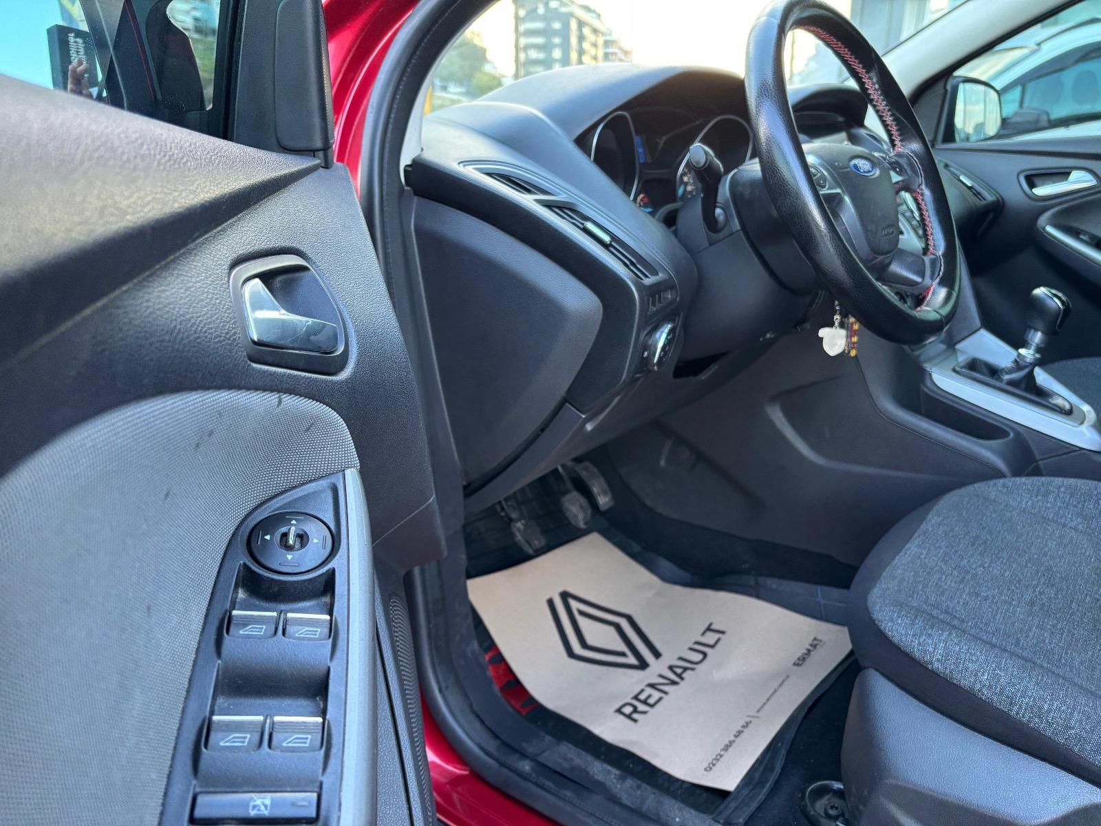 2012 Dizel Manuel Ford Focus Kırmızı Ermat Motorlu Araçlar ve Tarım Ürünleri Sanayi Ticaret A.Ş.