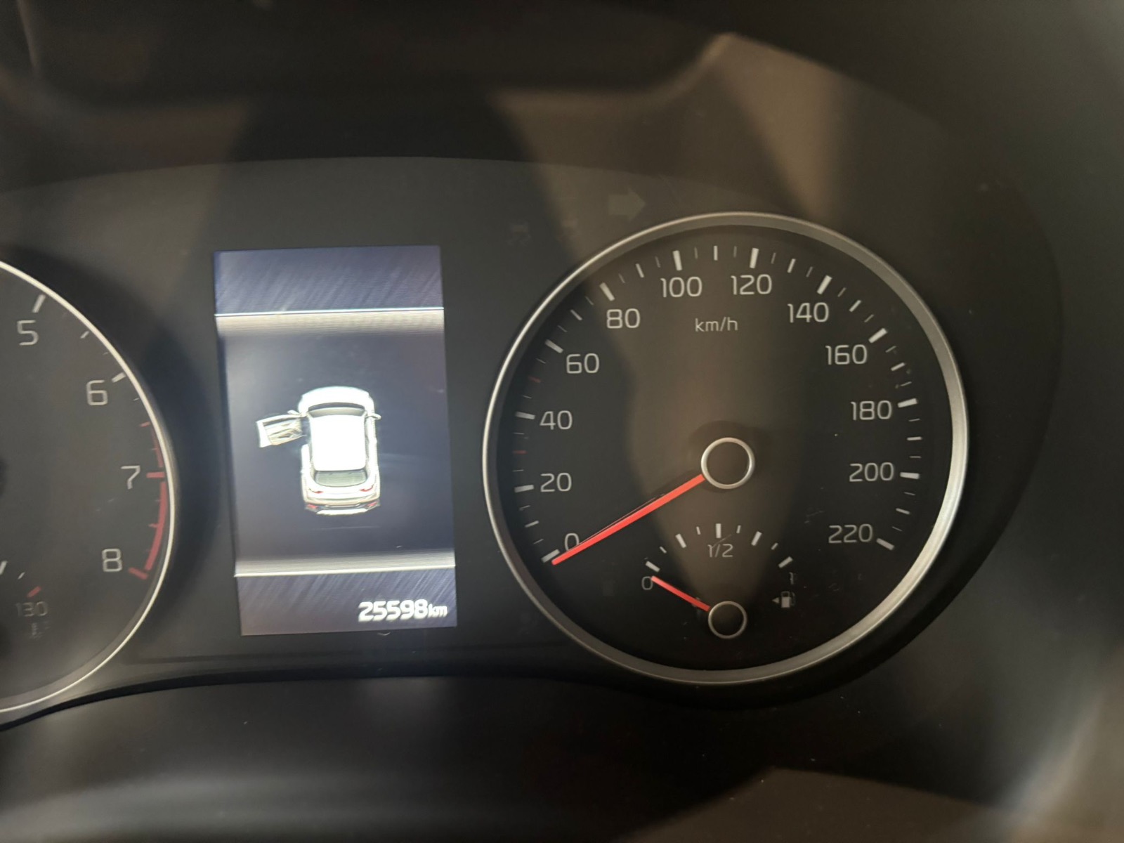 2021 Benzin Manuel Kia Stonic Gri Ermat Motorlu Araçlar ve Tarım Ürünleri Sanayi Ticaret A.Ş.