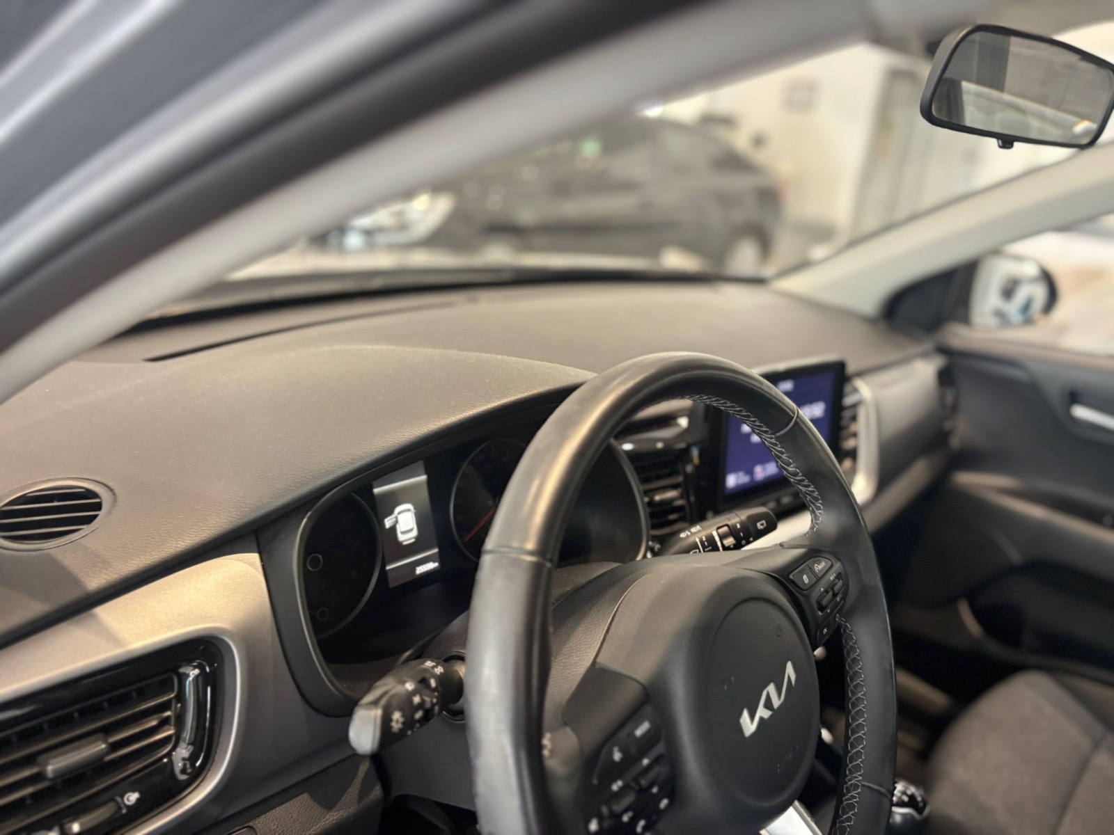 2021 Benzin Manuel Kia Stonic Gri Ermat Motorlu Araçlar ve Tarım Ürünleri Sanayi Ticaret A.Ş.