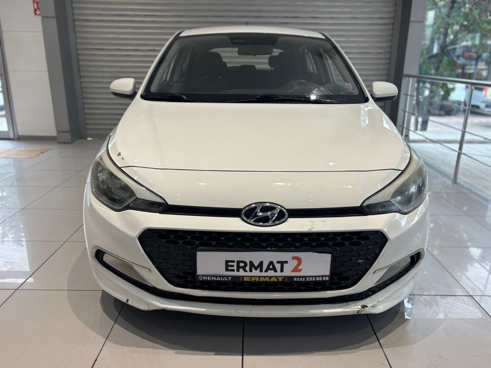 2016 Dizel Manuel Hyundai i20 Beyaz Ermat Motorlu Araçlar ve Tarım Ürünleri Sanayi Ticaret A.Ş.