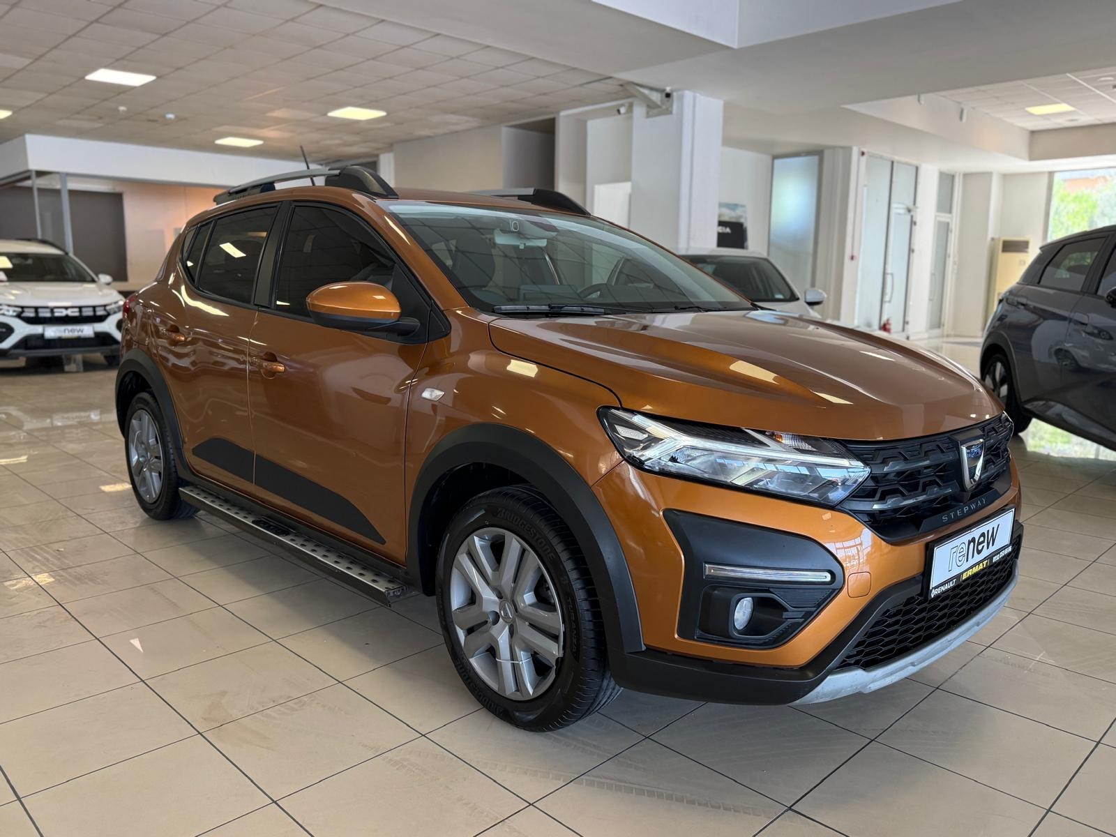 2022 Benzin Otomatik Dacia Sandero Stepway Turuncu Ermat Motorlu Araçlar ve Tarım Ürünleri Sanayi Ticaret A.Ş.