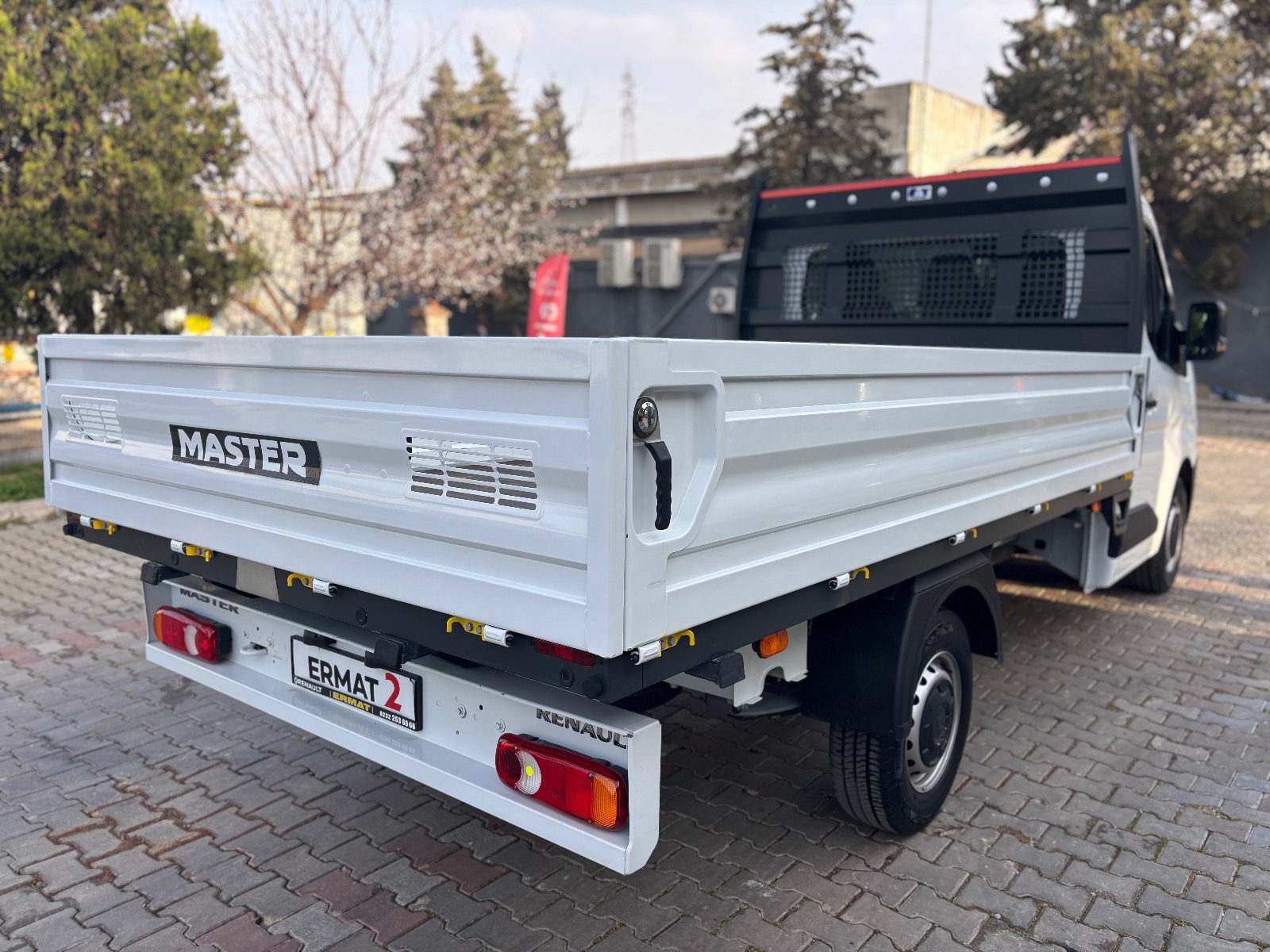 2025 Dizel Manuel Renault Master Kamyonet Beyaz Ermat Motorlu Araçlar ve Tarım Ürünleri Sanayi Ticaret A.Ş.