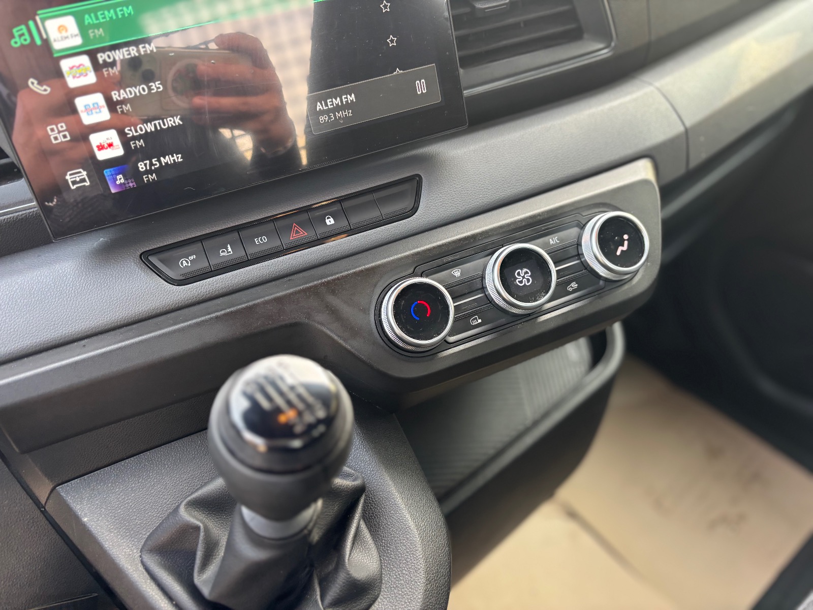 2025 Dizel Manuel Renault Master Kamyonet Beyaz Ermat Motorlu Araçlar ve Tarım Ürünleri Sanayi Ticaret A.Ş.