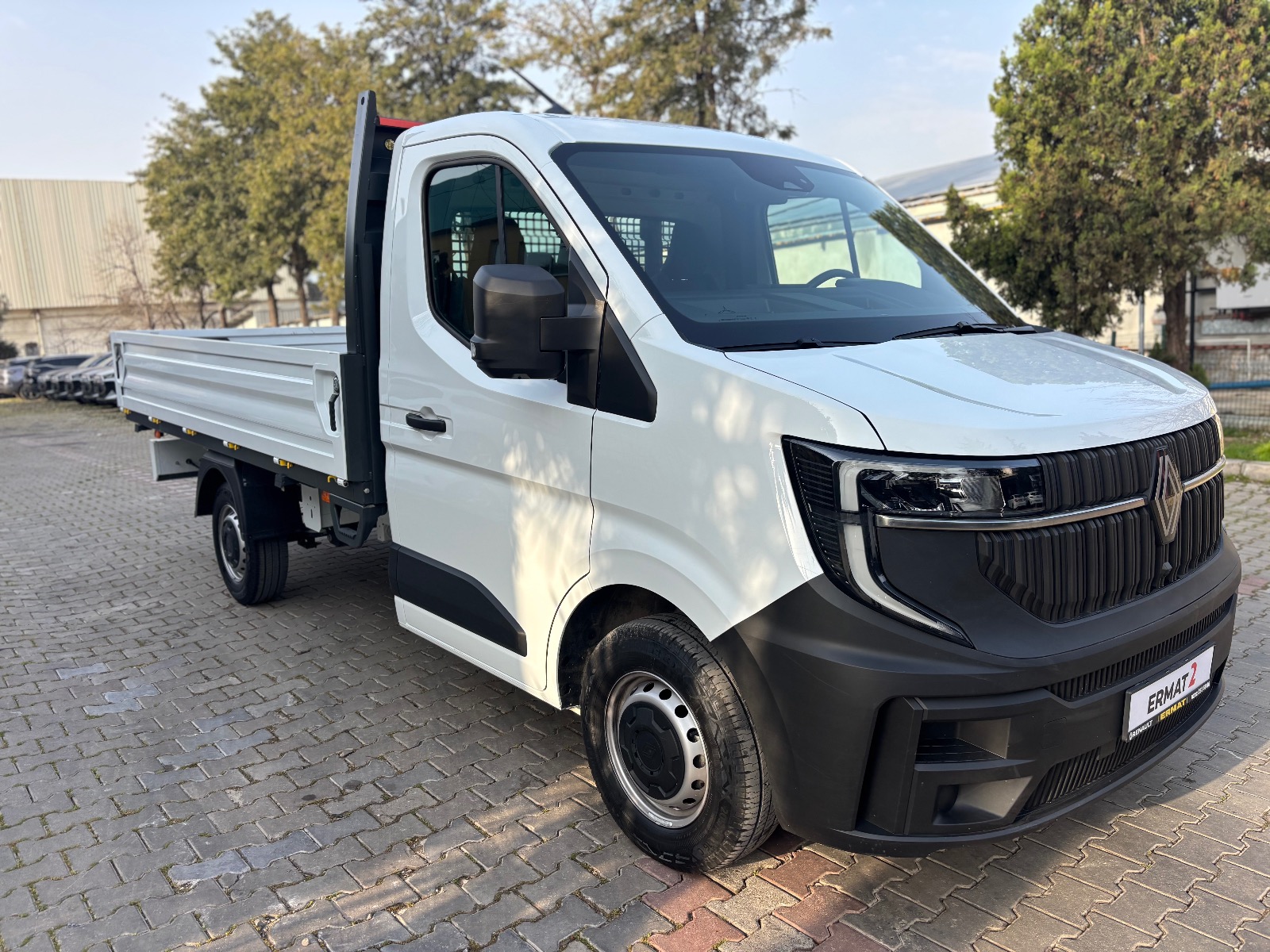 2025 Dizel Manuel Renault Master Kamyonet Beyaz Ermat Motorlu Araçlar ve Tarım Ürünleri Sanayi Ticaret A.Ş.