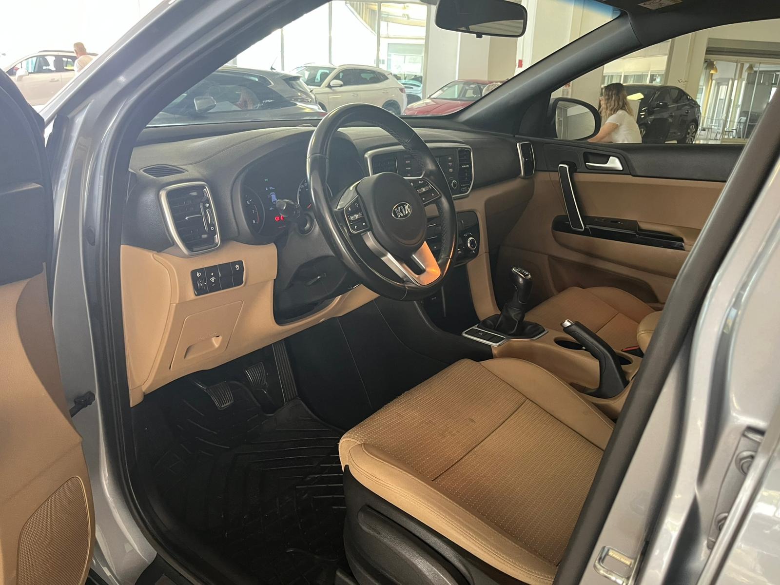 2021 Benzin Manuel Kia Sportage Gümüş Gri Ermat Motorlu Araçlar ve Tarım Ürünleri Sanayi Ticaret A.Ş.