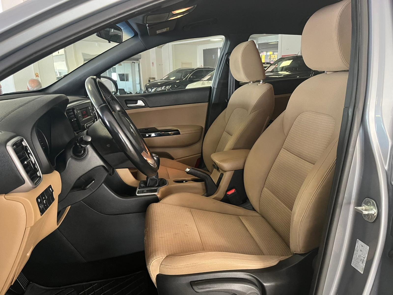 2021 Benzin Manuel Kia Sportage Gümüş Gri Ermat Motorlu Araçlar ve Tarım Ürünleri Sanayi Ticaret A.Ş.