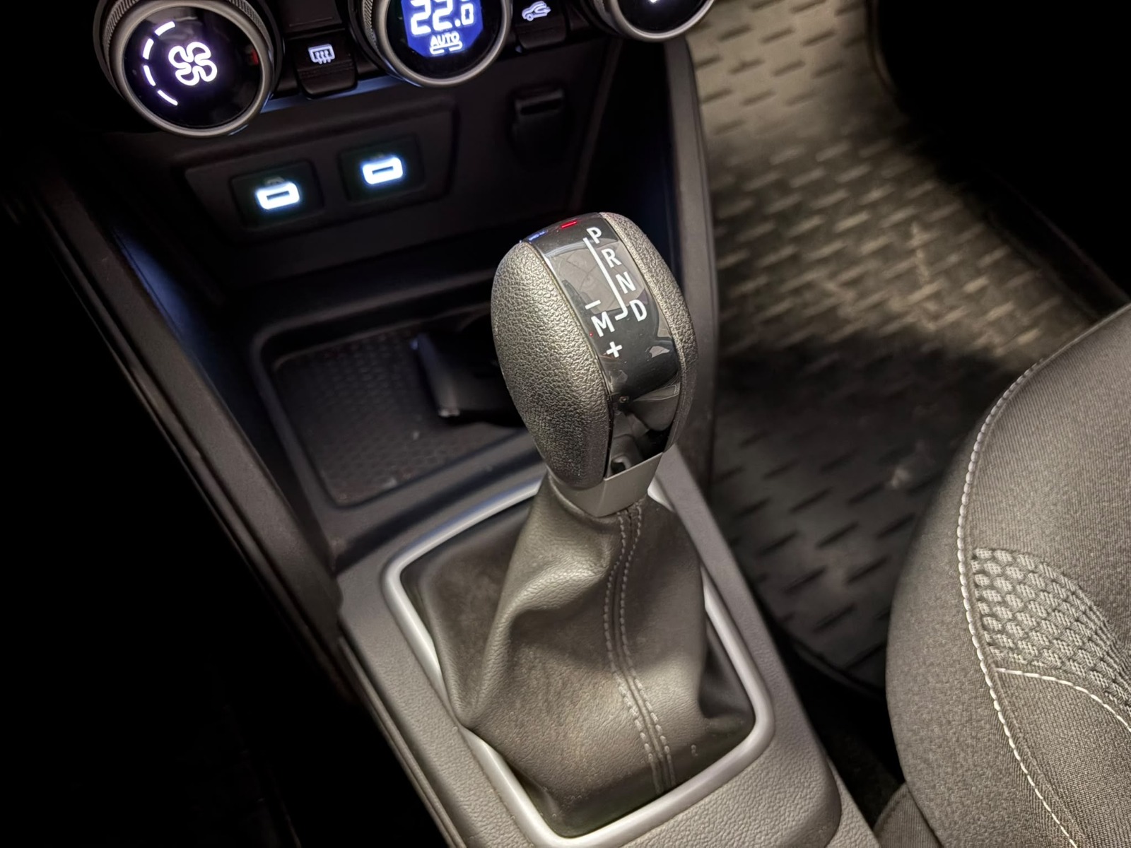 2024 Benzin Otomatik Dacia Duster Yeşil Ermat Motorlu Araçlar ve Tarım Ürünleri Sanayi Ticaret A.Ş.