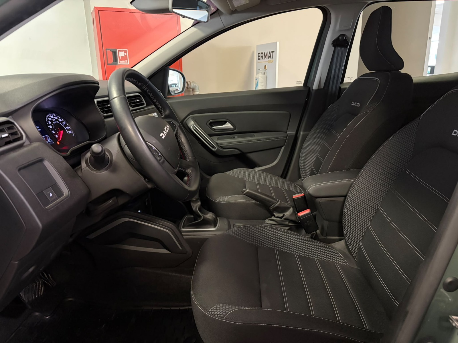 2024 Benzin Otomatik Dacia Duster Yeşil Ermat Motorlu Araçlar ve Tarım Ürünleri Sanayi Ticaret A.Ş.