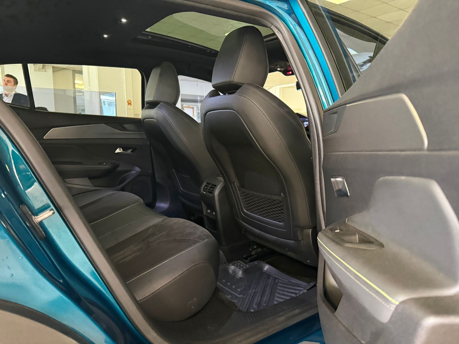 2024 Benzin Otomatik Peugeot 408 Mavi Ermat Motorlu Araçlar ve Tarım Ürünleri Sanayi Ticaret A.Ş.