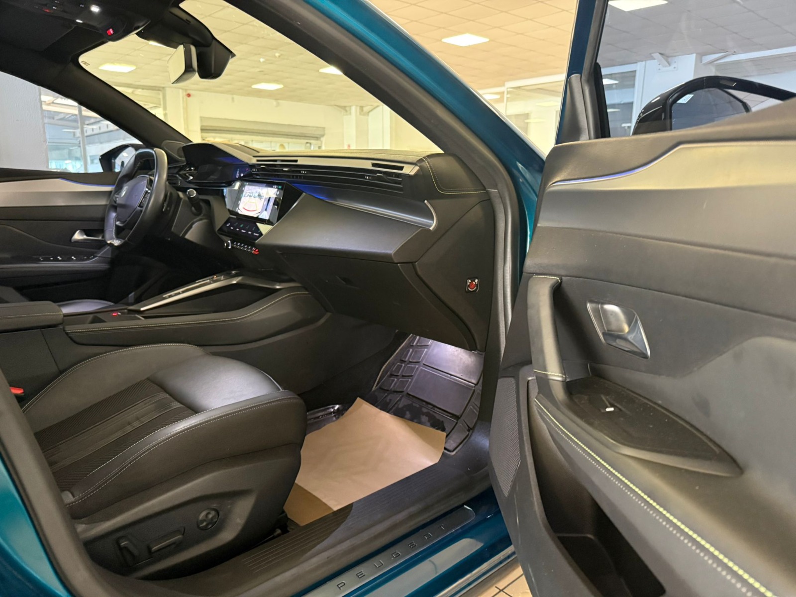 2024 Benzin Otomatik Peugeot 408 Mavi Ermat Motorlu Araçlar ve Tarım Ürünleri Sanayi Ticaret A.Ş.