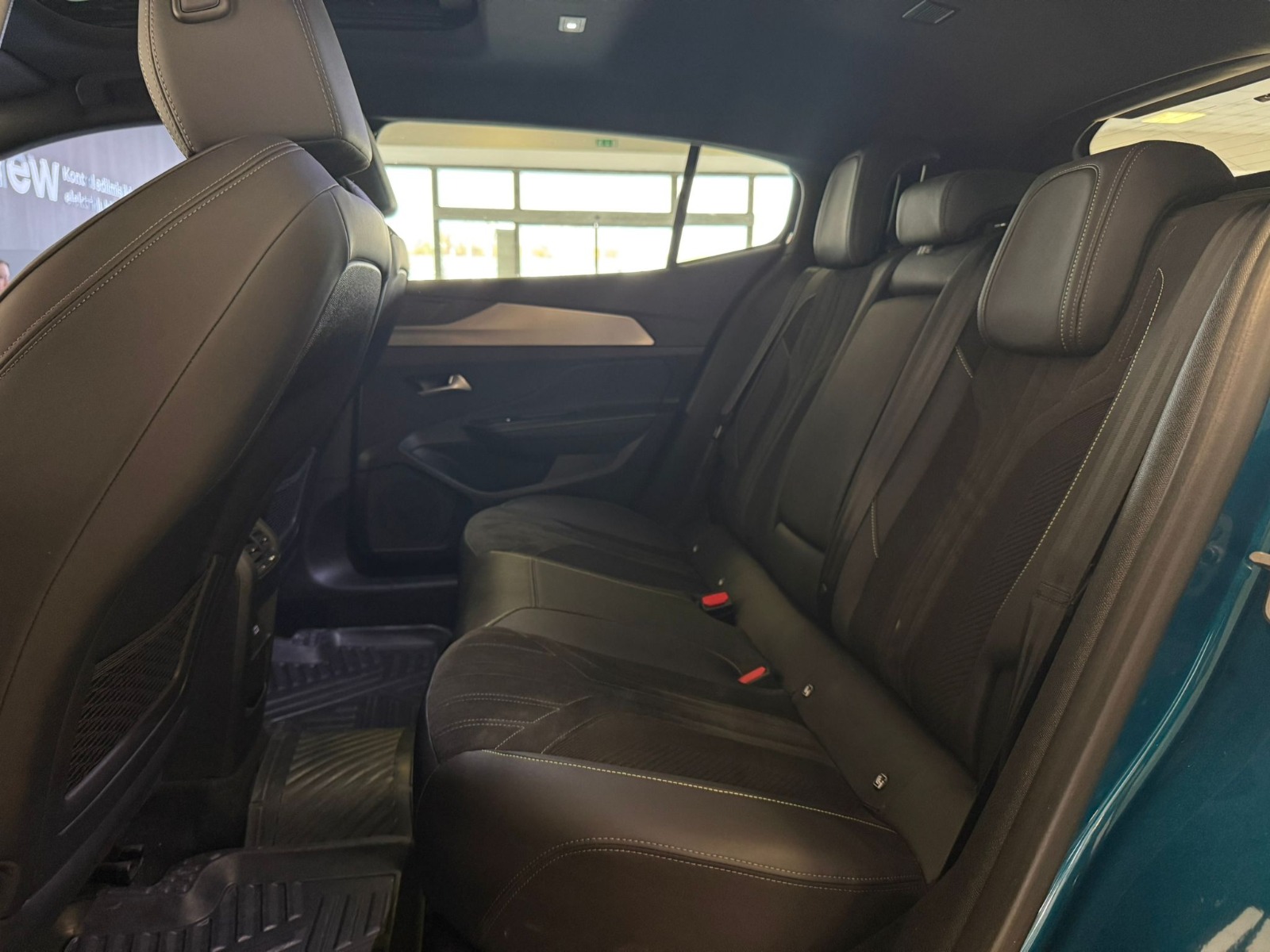 2024 Benzin Otomatik Peugeot 408 Mavi Ermat Motorlu Araçlar ve Tarım Ürünleri Sanayi Ticaret A.Ş.