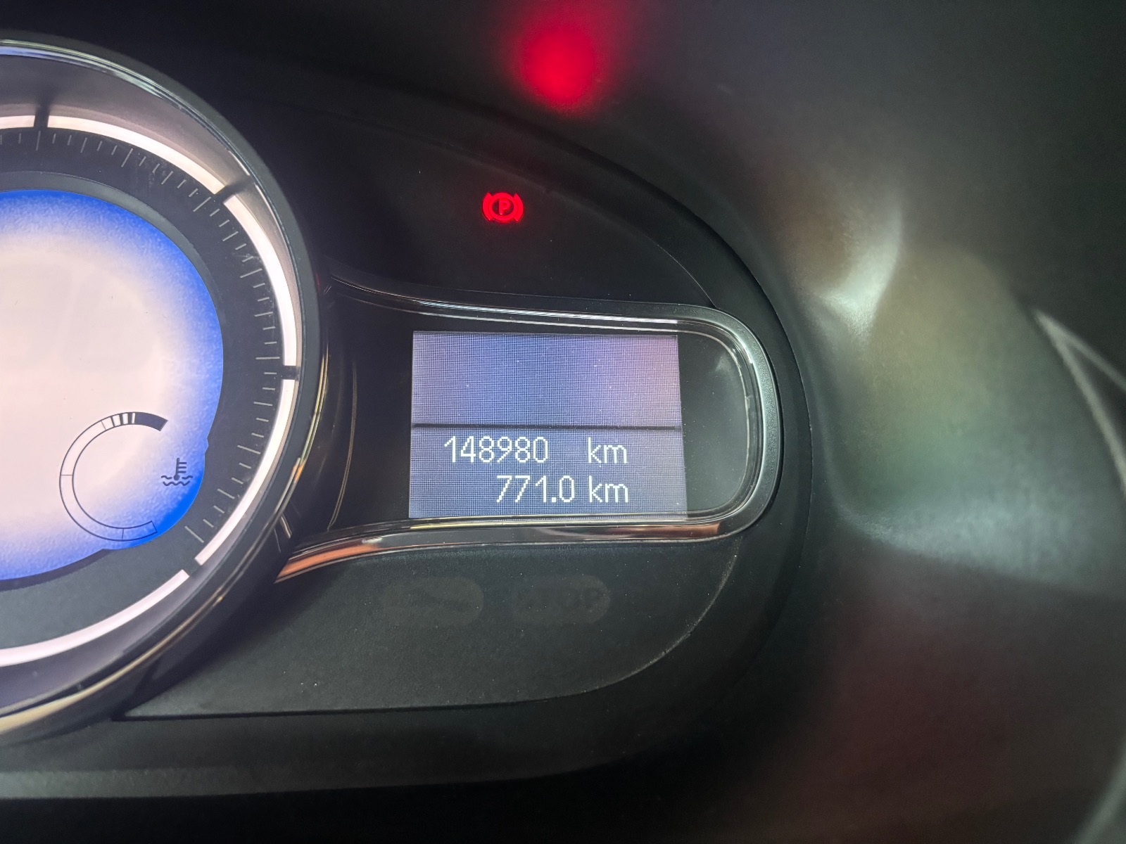 2014 Dizel Otomatik Renault Megane Gri Ermat Motorlu Araçlar ve Tarım Ürünleri Sanayi Ticaret A.Ş.