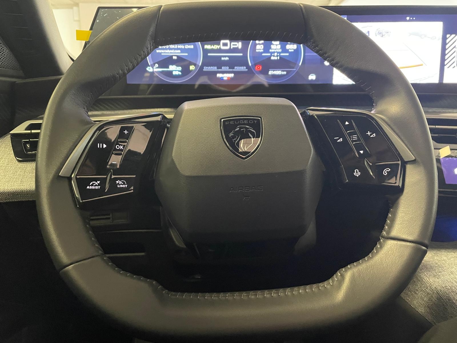 2024 Elektrik Otomatik Peugeot e-3008 Beyaz Ermat Motorlu Araçlar ve Tarım Ürünleri Sanayi Ticaret A.Ş.