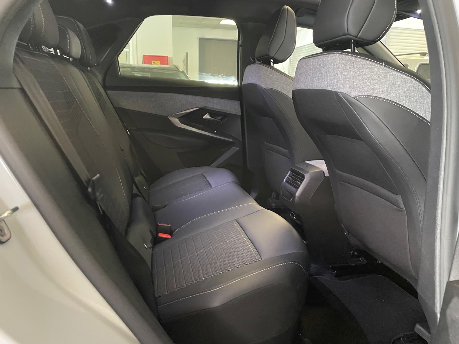 2024 Elektrik Otomatik Peugeot e-3008 Beyaz Ermat Motorlu Araçlar ve Tarım Ürünleri Sanayi Ticaret A.Ş.