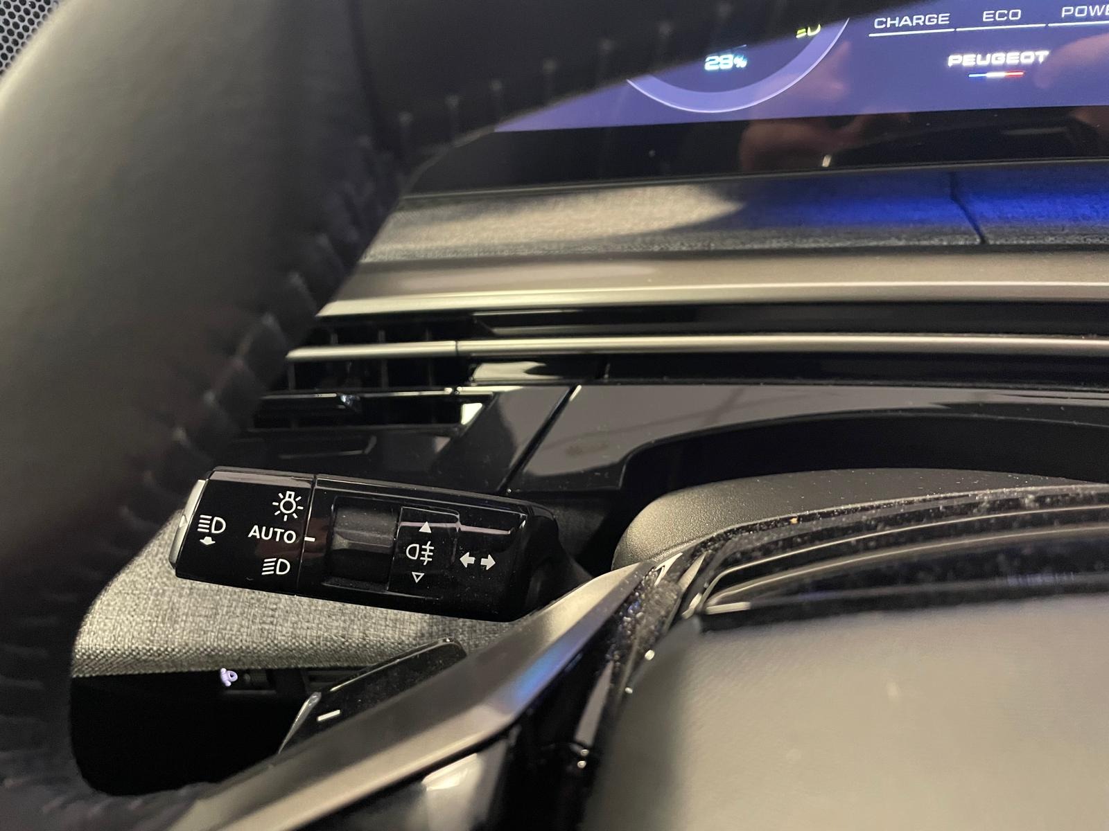 2024 Elektrik Otomatik Peugeot e-3008 Beyaz Ermat Motorlu Araçlar ve Tarım Ürünleri Sanayi Ticaret A.Ş.