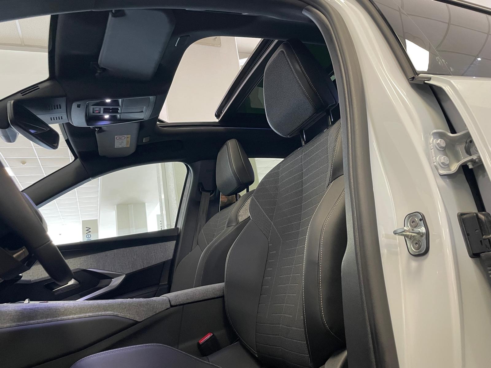 2024 Elektrik Otomatik Peugeot e-3008 Beyaz Ermat Motorlu Araçlar ve Tarım Ürünleri Sanayi Ticaret A.Ş.