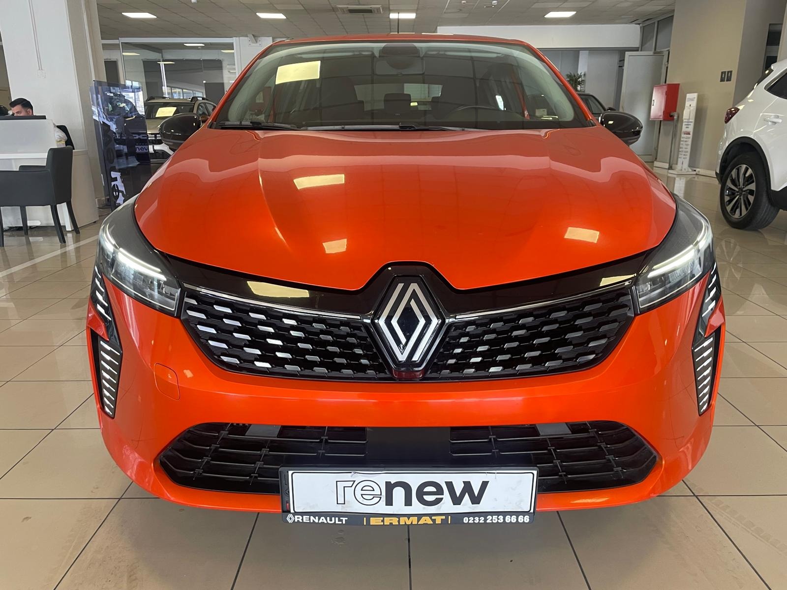 2024 Benzin Otomatik Renault Clio Turuncu Ermat Motorlu Araçlar ve Tarım Ürünleri Sanayi Ticaret A.Ş.