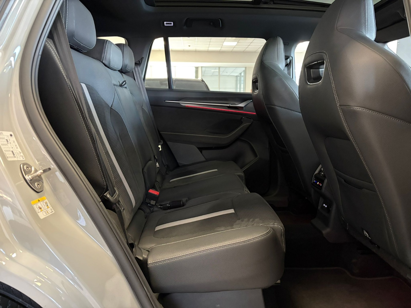 2025 Benzin Otomatik Skoda Kodiaq Gri Ermat Motorlu Araçlar ve Tarım Ürünleri Sanayi Ticaret A.Ş.