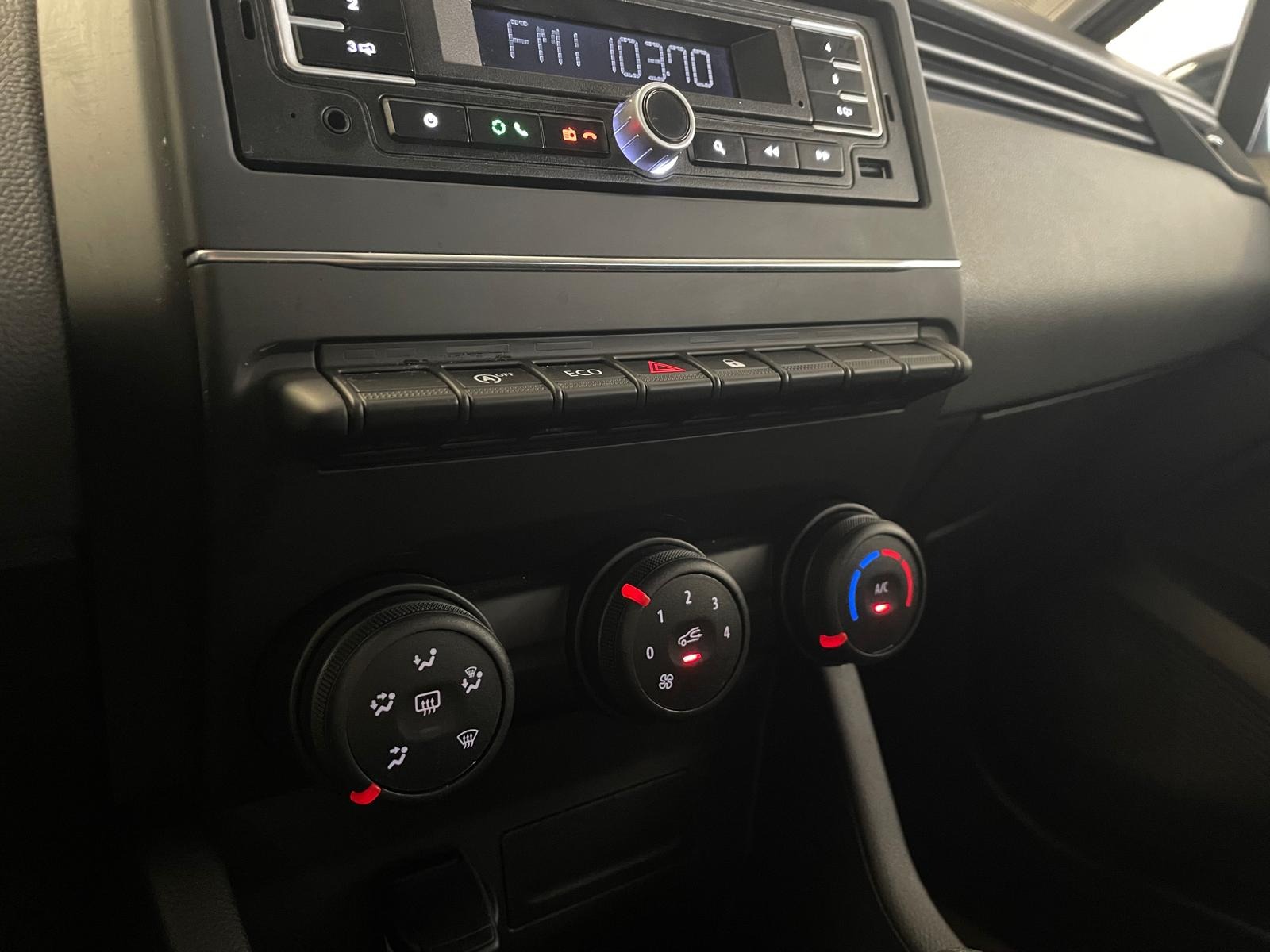 2023 Benzin Otomatik Renault Clio Gri Ermat Motorlu Araçlar ve Tarım Ürünleri Sanayi Ticaret A.Ş.