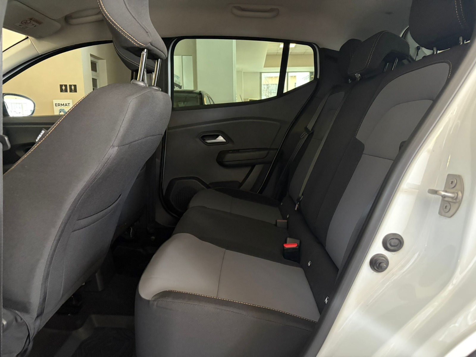 2024 Benzin Otomatik Dacia Sandero Stepway Beyaz Ermat Motorlu Araçlar ve Tarım Ürünleri Sanayi Ticaret A.Ş.