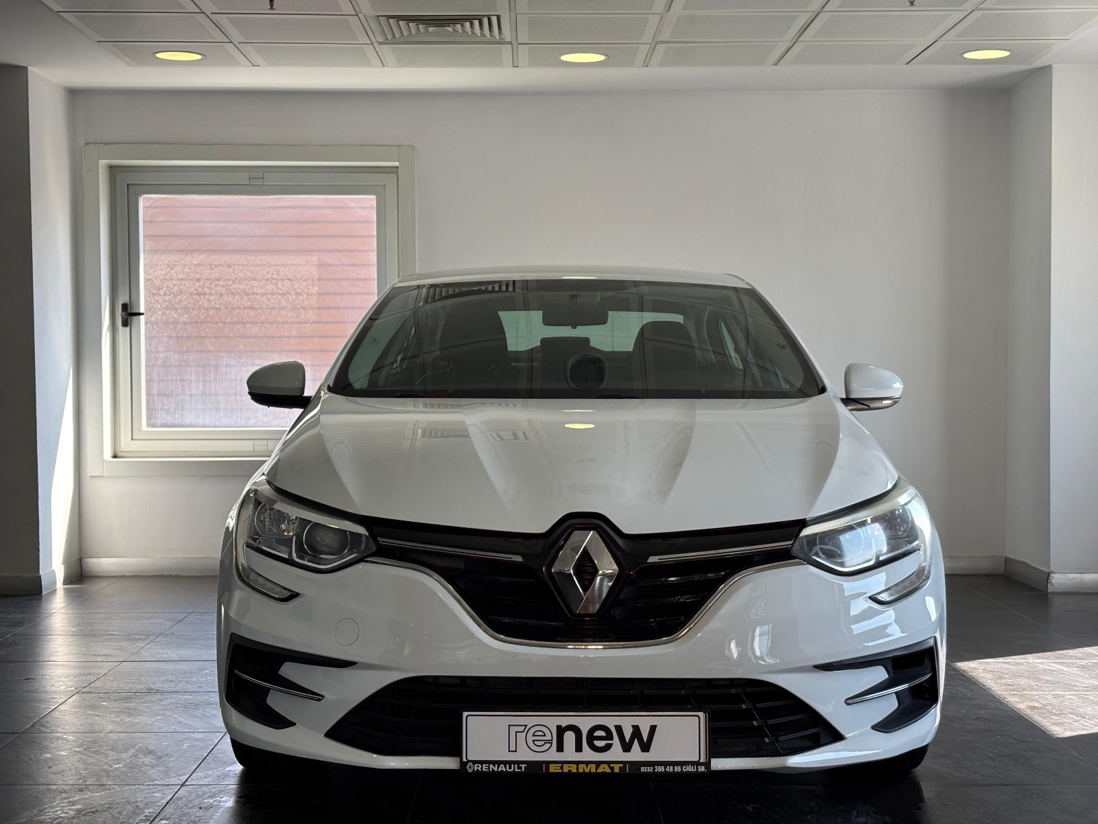 2022 Benzin Otomatik Renault Megane Beyaz Ermat Motorlu Araçlar ve Tarım Ürünleri Sanayi Ticaret A.Ş.