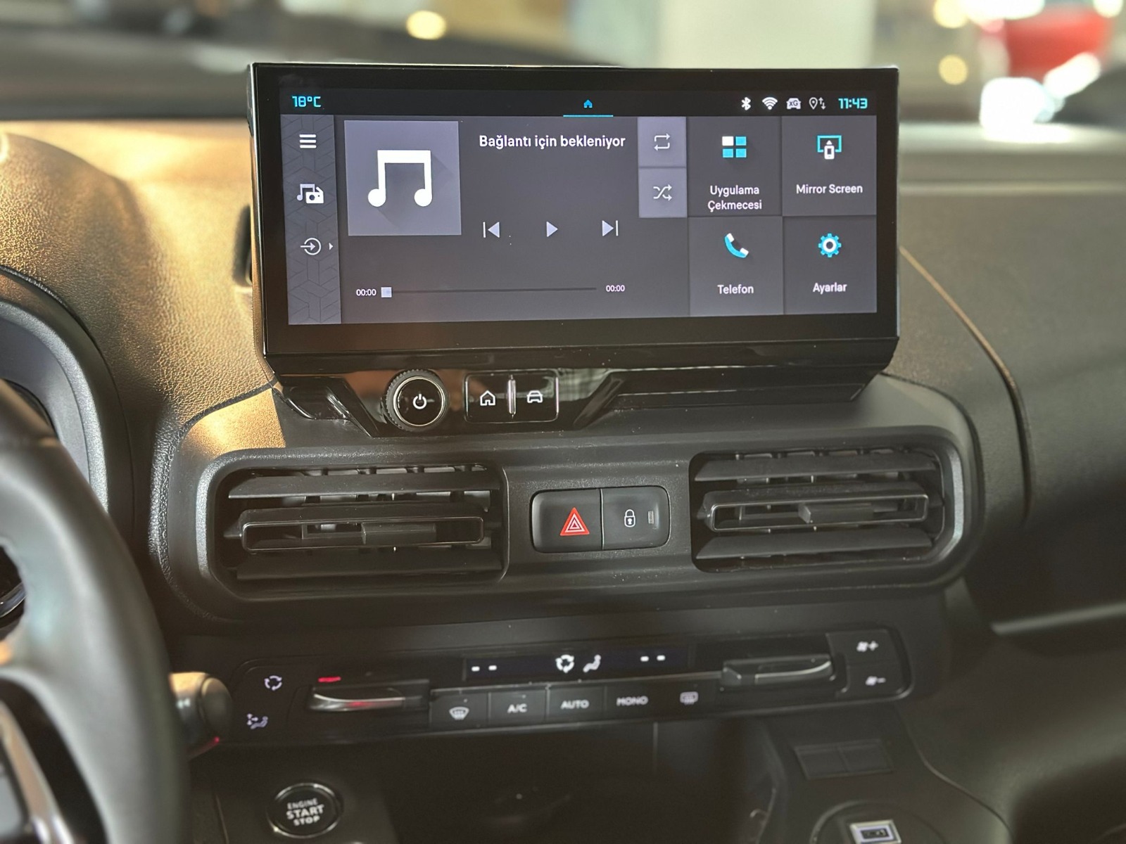 2024 Dizel Otomatik Citroen Berlingo Yeşil Ermat Motorlu Araçlar ve Tarım Ürünleri Sanayi Ticaret A.Ş.