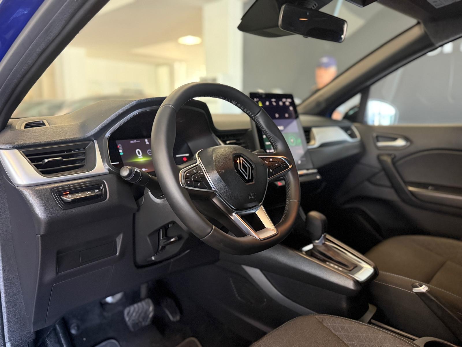 2024 Benzin Otomatik Renault Captur Lacivert Ermat Motorlu Araçlar ve Tarım Ürünleri Sanayi Ticaret A.Ş.