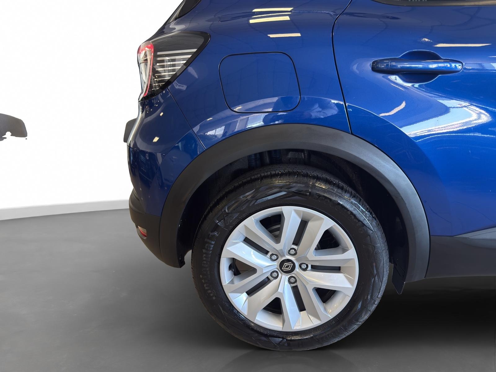 2024 Benzin Otomatik Renault Captur Lacivert Ermat Motorlu Araçlar ve Tarım Ürünleri Sanayi Ticaret A.Ş.