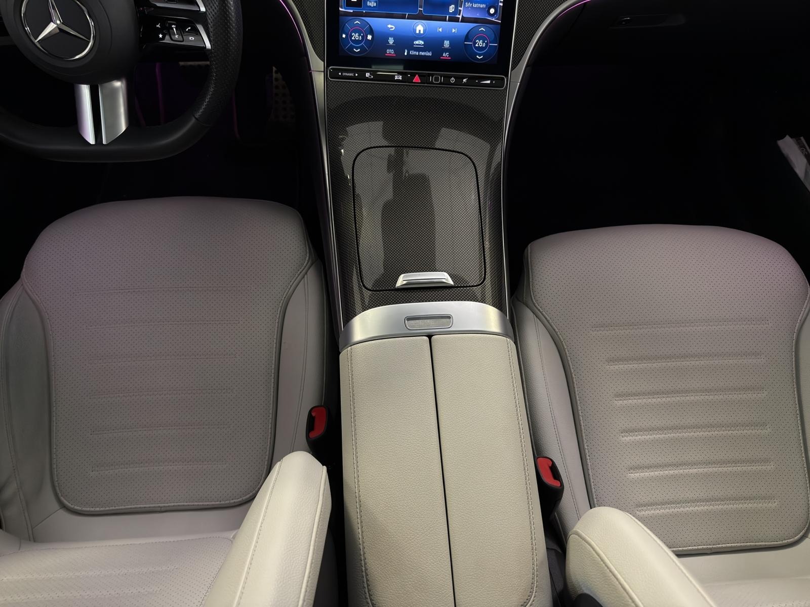 2024 MHEV Otomatik Mercedes-Benz GLC Beyaz Ermat Motorlu Araçlar ve Tarım Ürünleri Sanayi Ticaret A.Ş.