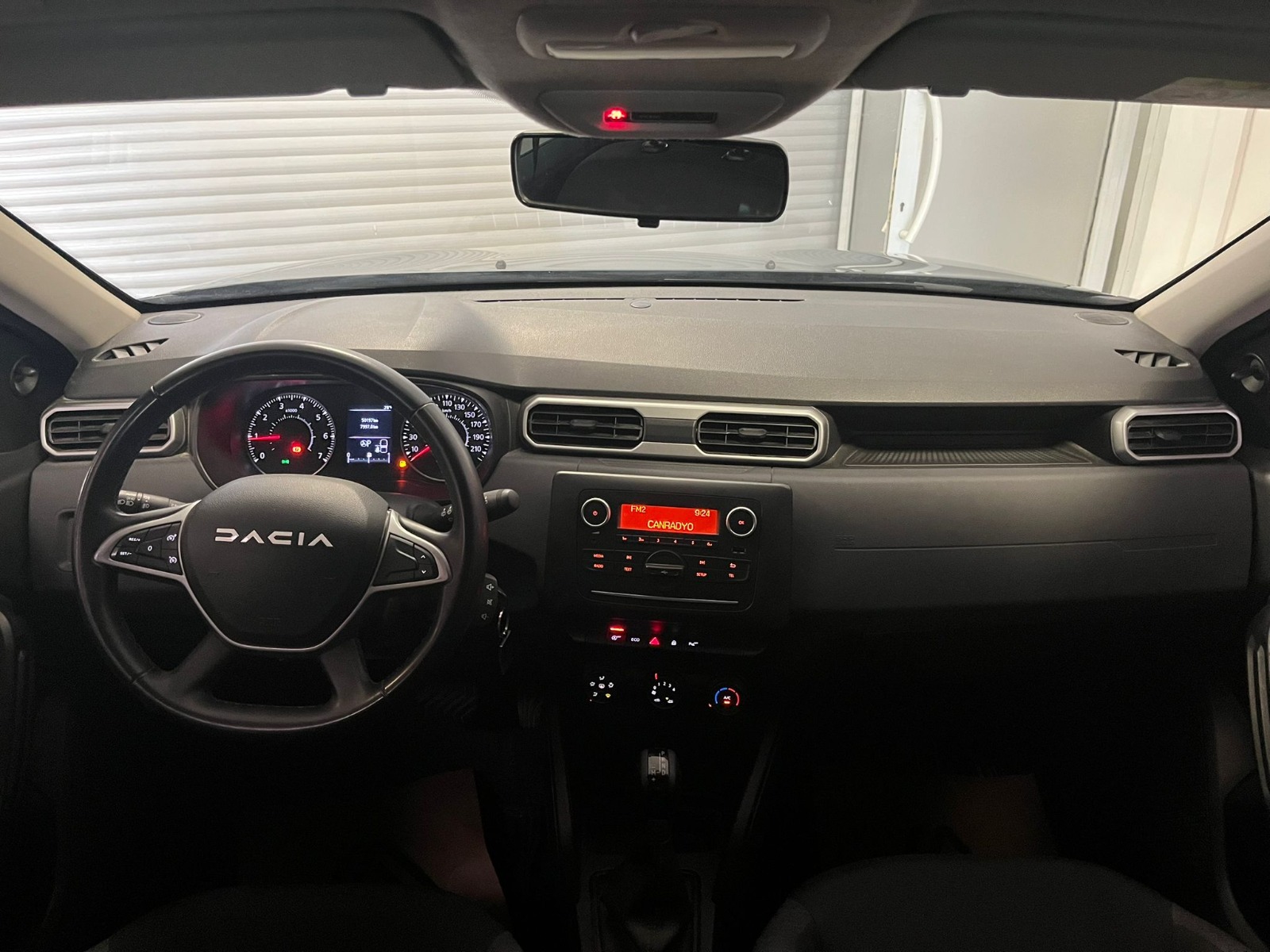 2023 Benzin Otomatik Dacia Duster Gri Ermat Motorlu Araçlar ve Tarım Ürünleri Sanayi Ticaret A.Ş.