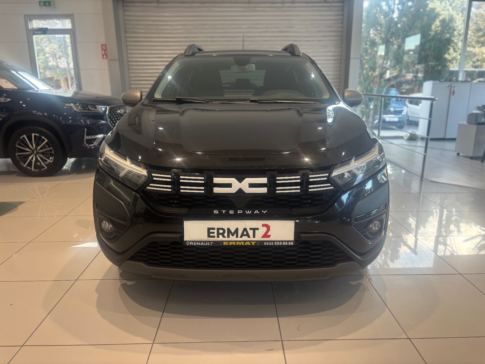 2023 Benzin Otomatik Dacia Sandero Siyah Ermat Motorlu Araçlar ve Tarım Ürünleri Sanayi Ticaret A.Ş.