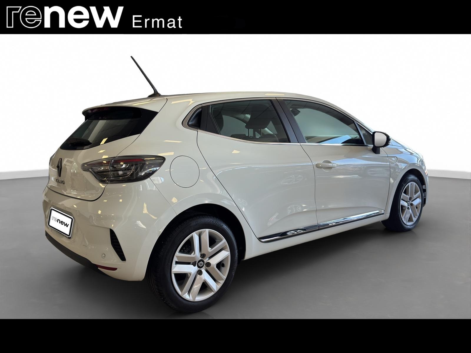 2024 Benzin Otomatik Renault Clio Beyaz Ermat Motorlu Araçlar ve Tarım Ürünleri Sanayi Ticaret A.Ş.