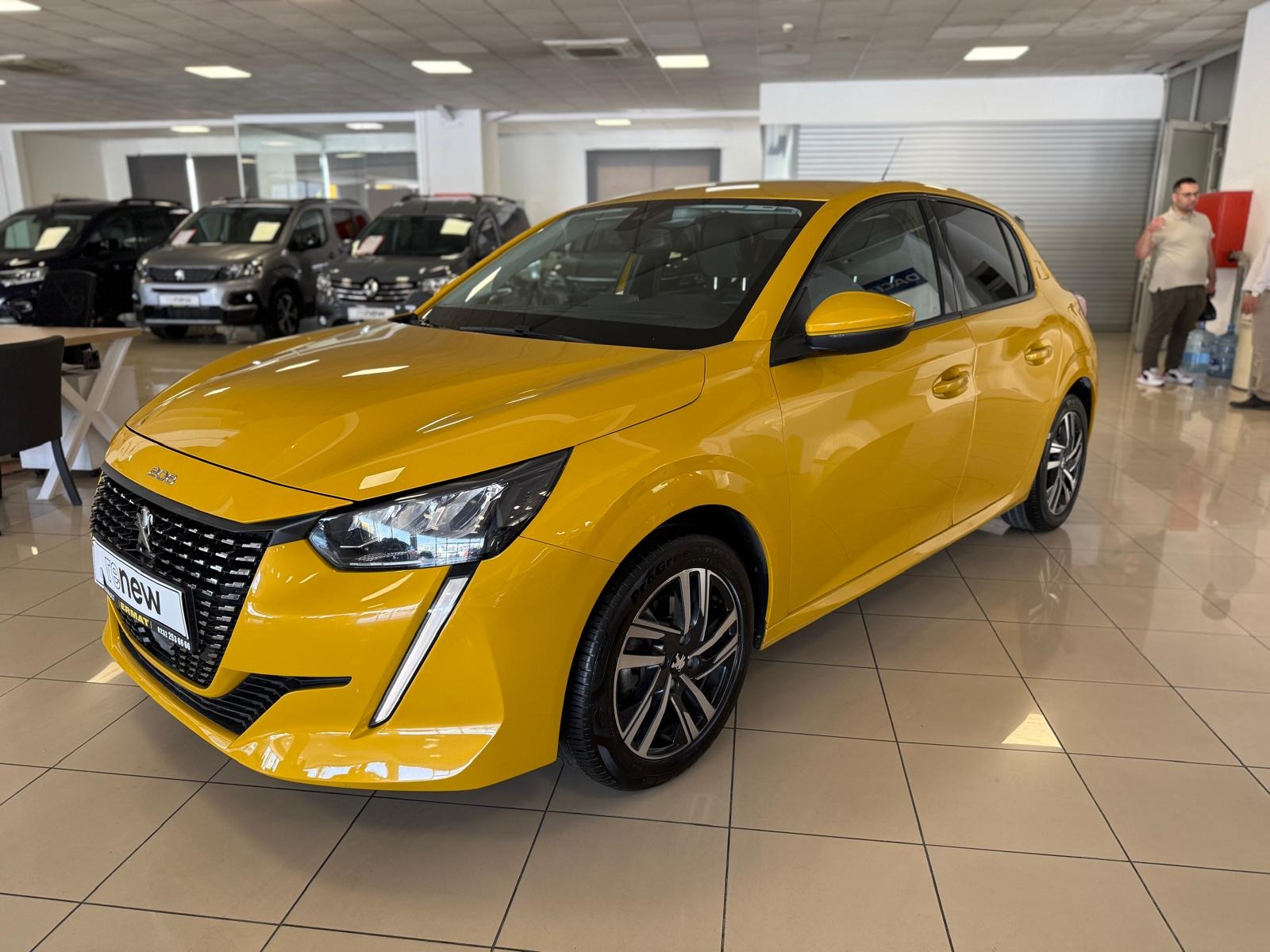 2021 Benzin Otomatik Peugeot 208 Sarı Ermat Motorlu Araçlar ve Tarım Ürünleri Sanayi Ticaret A.Ş.