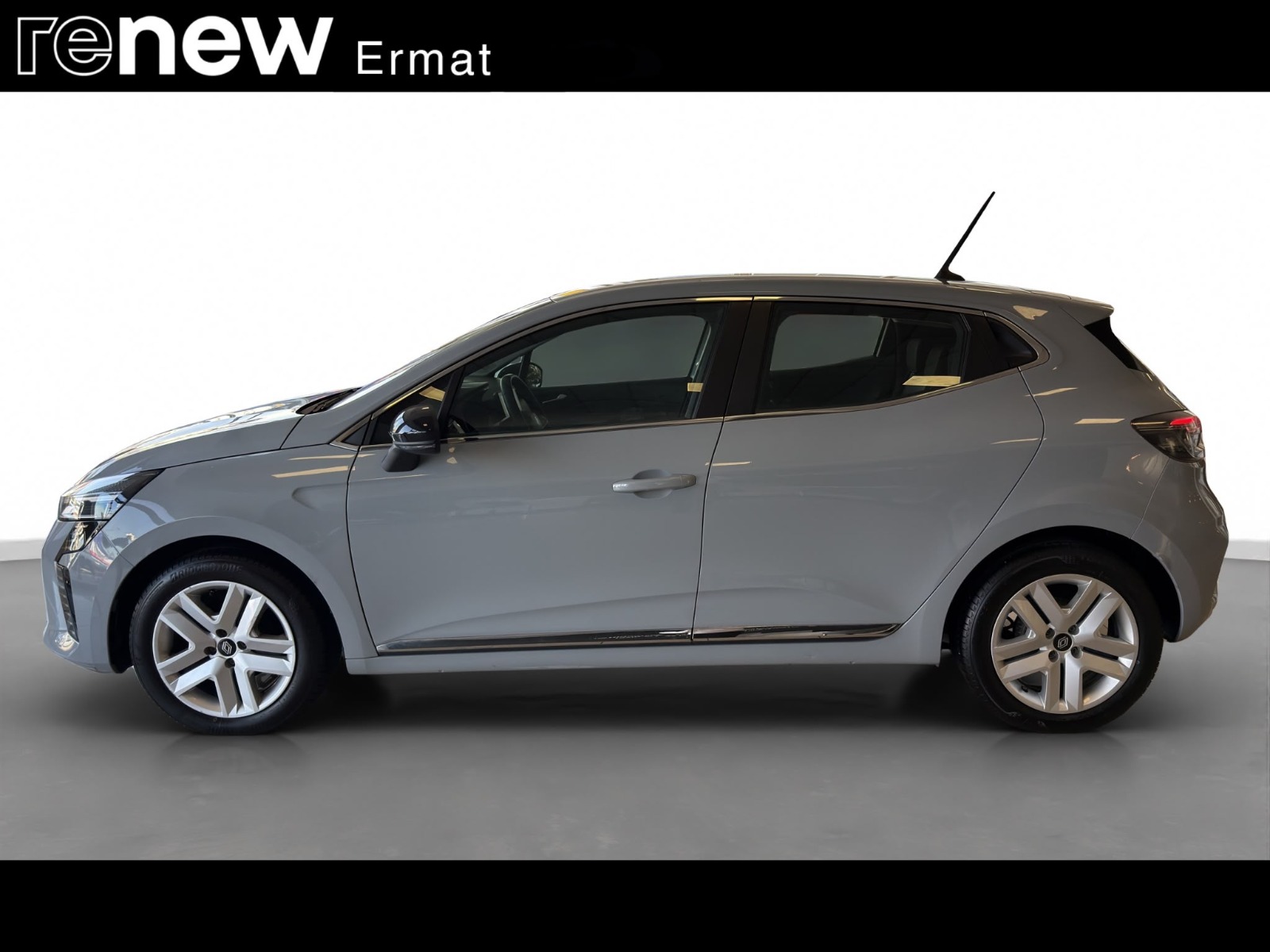 2025 Benzin Otomatik Renault Clio Gri Ermat Motorlu Araçlar ve Tarım Ürünleri Sanayi Ticaret A.Ş.