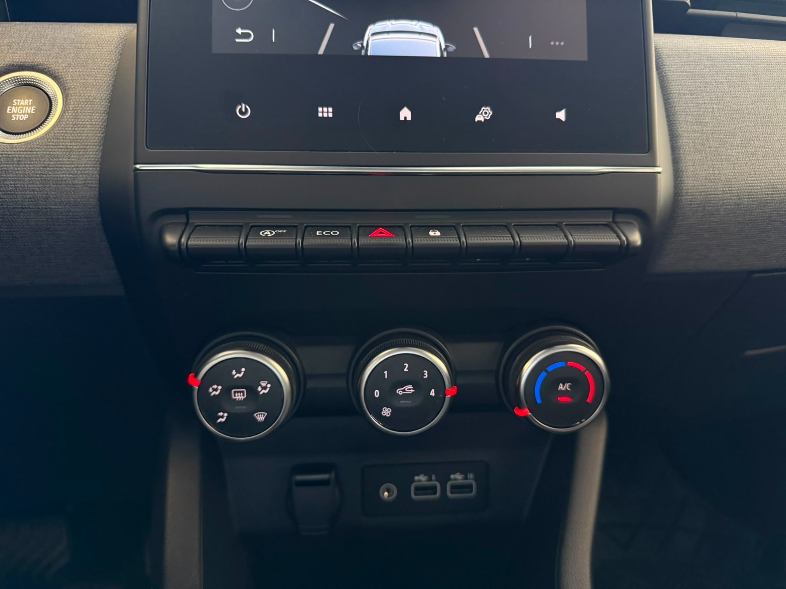 2025 Benzin Otomatik Renault Clio Gri Ermat Motorlu Araçlar ve Tarım Ürünleri Sanayi Ticaret A.Ş.