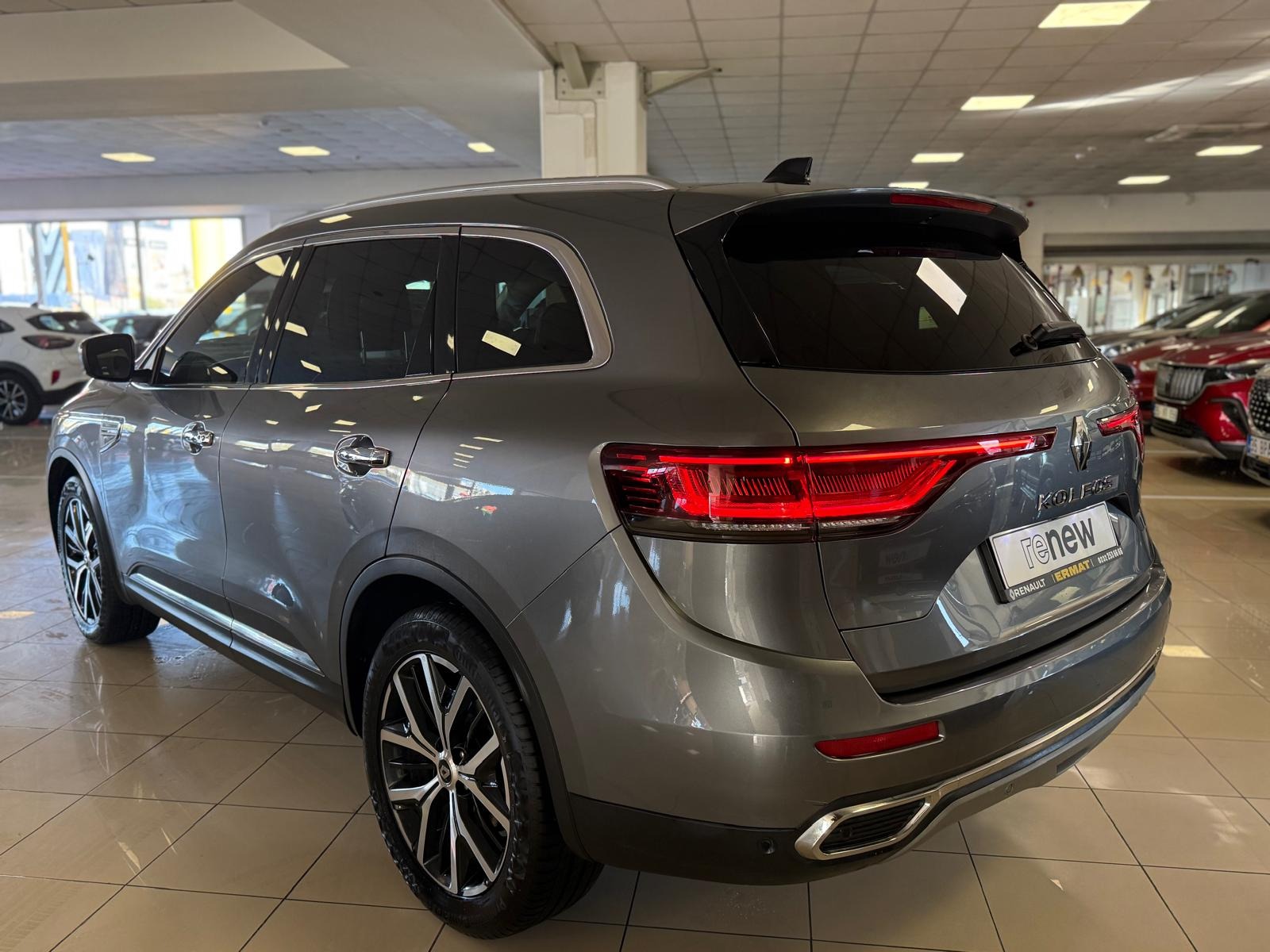 2023 Benzin Otomatik Renault Koleos Gri Ermat Motorlu Araçlar ve Tarım Ürünleri Sanayi Ticaret A.Ş.