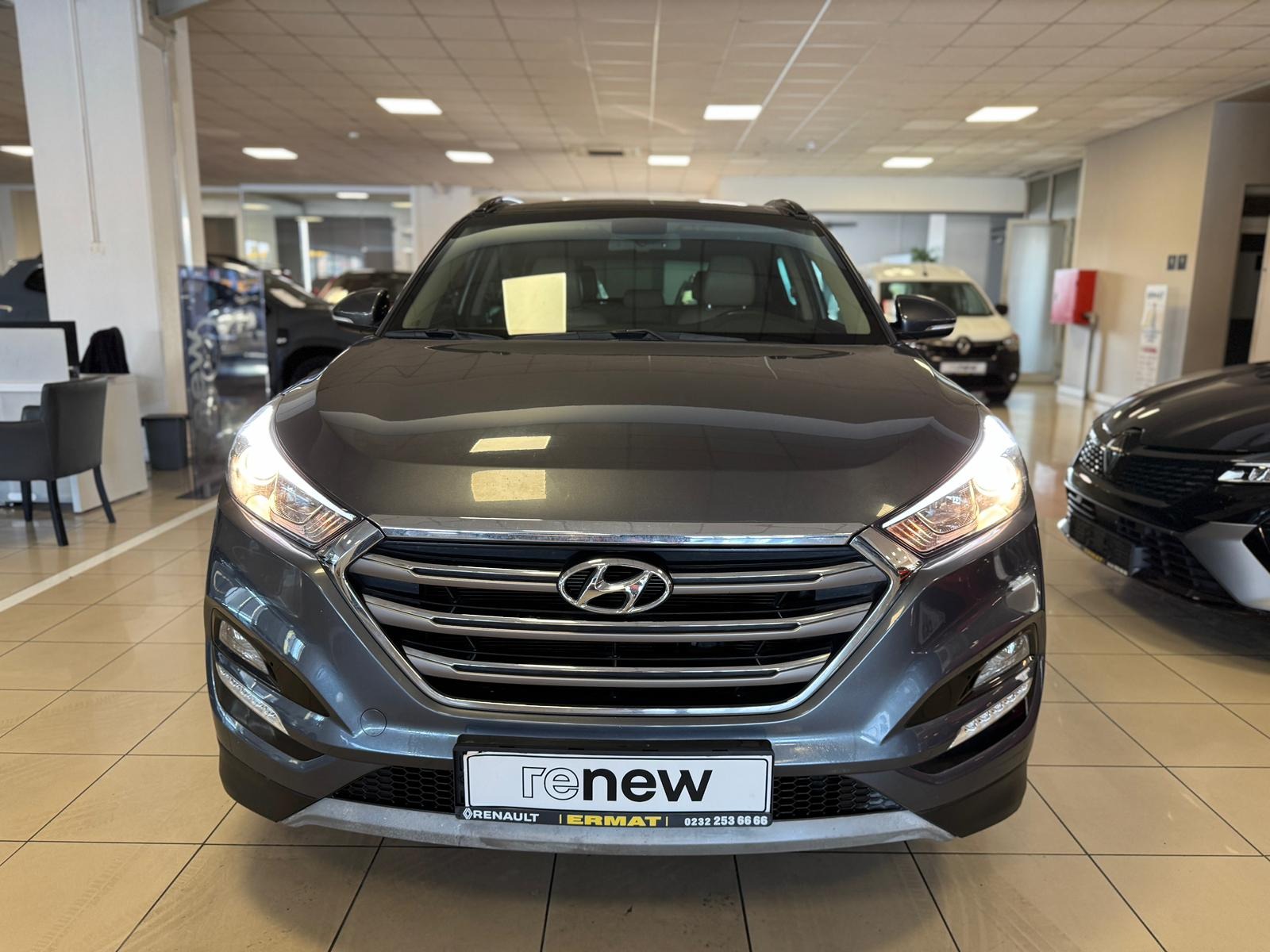 2017 Benzin Otomatik Hyundai Tucson Gri Ermat Motorlu Araçlar ve Tarım Ürünleri Sanayi Ticaret A.Ş.