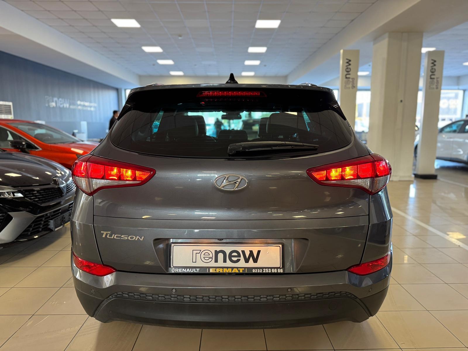 2017 Benzin Otomatik Hyundai Tucson Gri Ermat Motorlu Araçlar ve Tarım Ürünleri Sanayi Ticaret A.Ş.