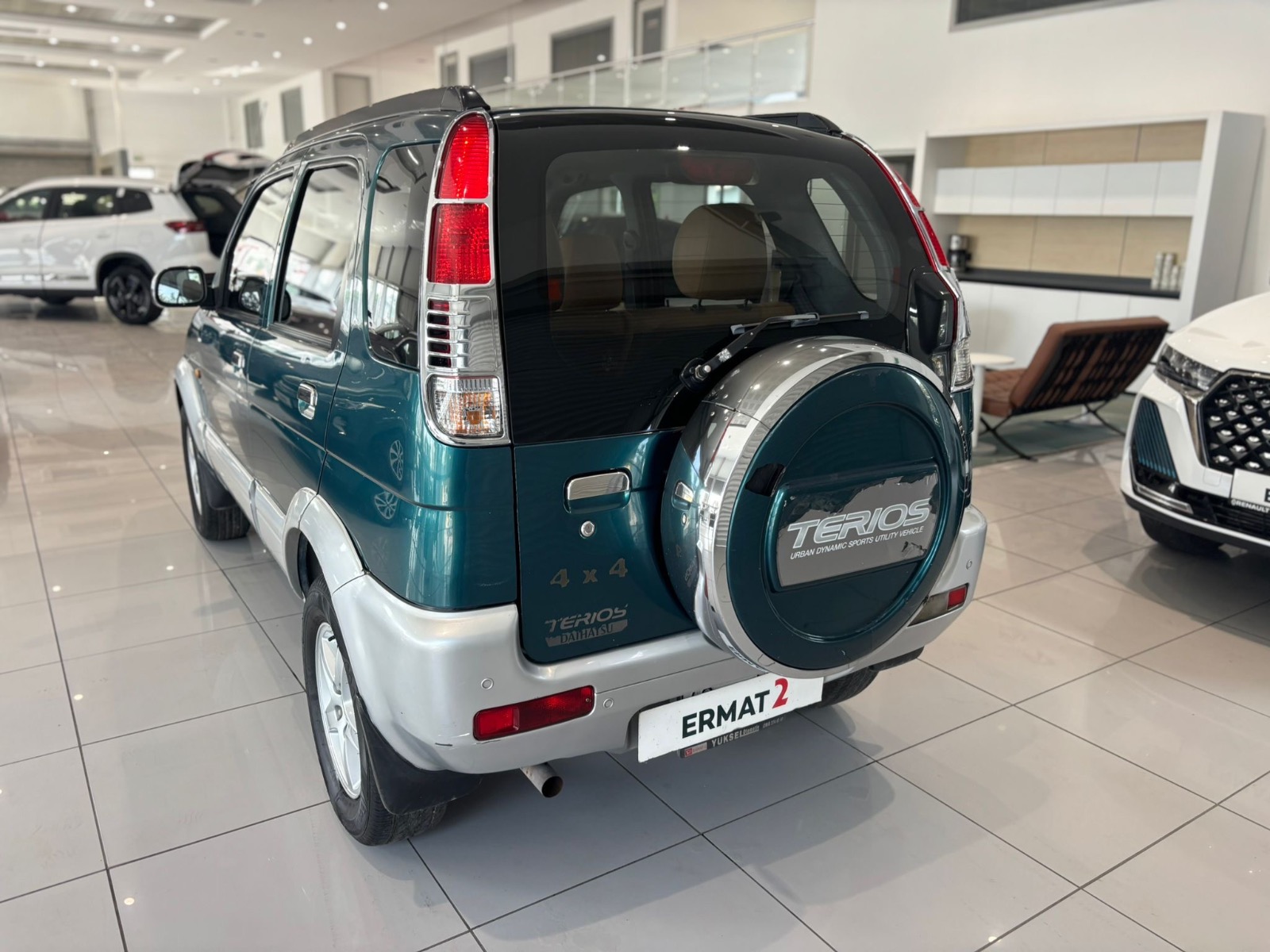 2005 Benzin + LPG Otomatik Daihatsu Terios Yeşil Ermat Motorlu Araçlar ve Tarım Ürünleri Sanayi Ticaret A.Ş.