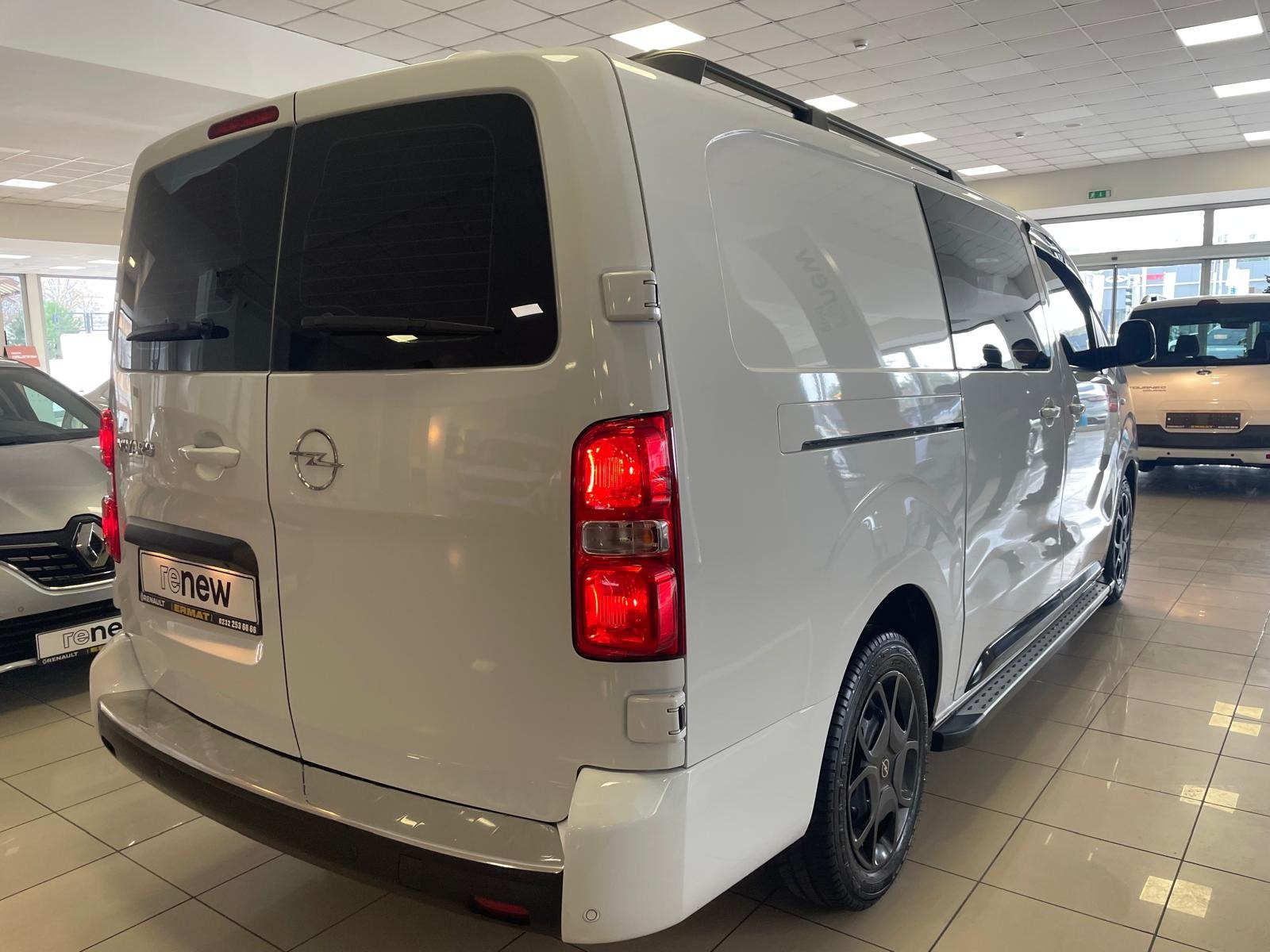 2025 Dizel Manuel Opel Vivaro Beyaz Ermat Motorlu Araçlar ve Tarım Ürünleri Sanayi Ticaret A.Ş.