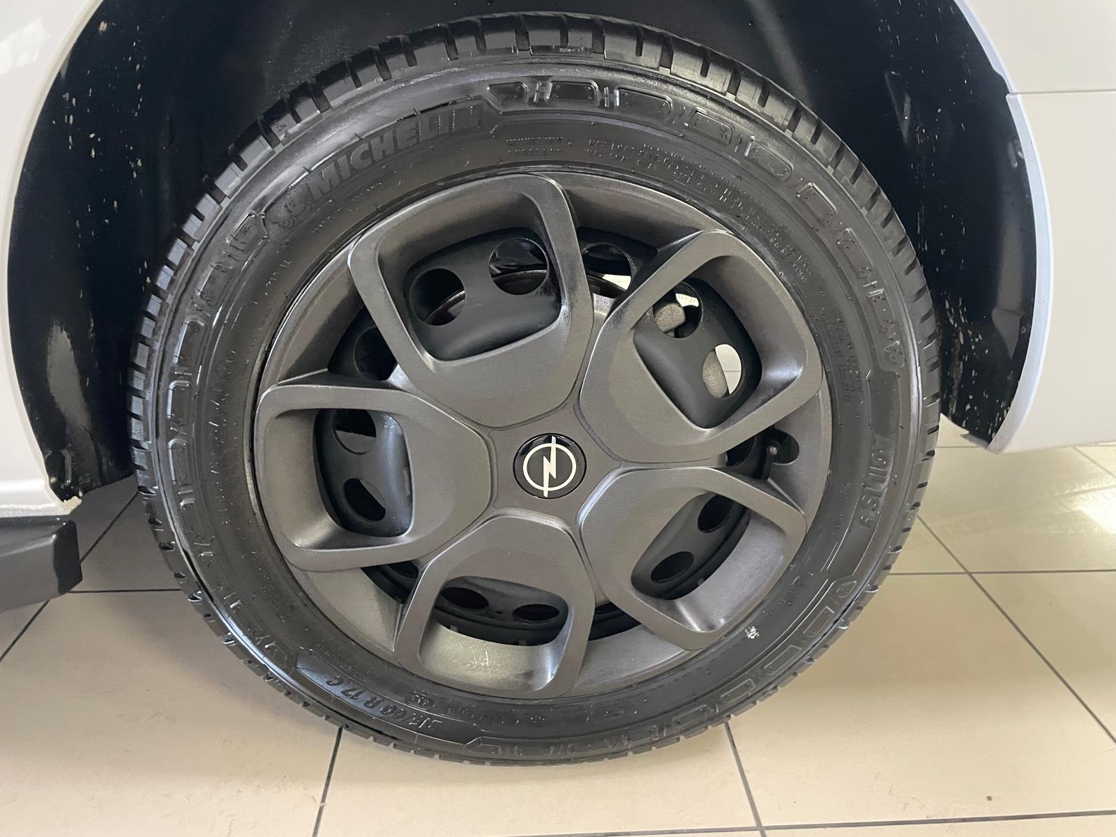 2025 Dizel Manuel Opel Vivaro Beyaz Ermat Motorlu Araçlar ve Tarım Ürünleri Sanayi Ticaret A.Ş.