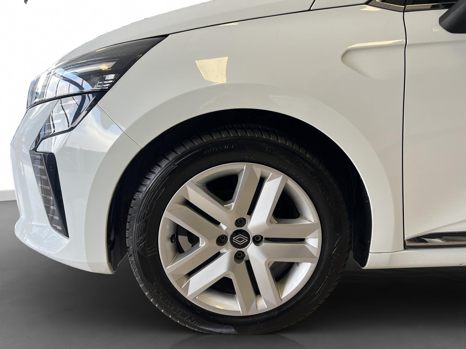 2024 Benzin Otomatik Renault Clio Beyaz Ermat Motorlu Araçlar ve Tarım Ürünleri Sanayi Ticaret A.Ş.