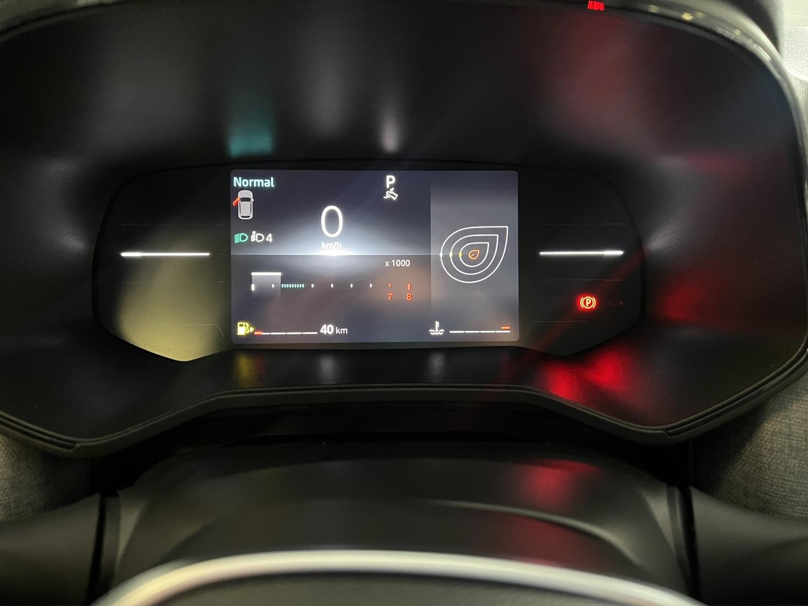 2024 Benzin Otomatik Renault Clio Beyaz Ermat Motorlu Araçlar ve Tarım Ürünleri Sanayi Ticaret A.Ş.