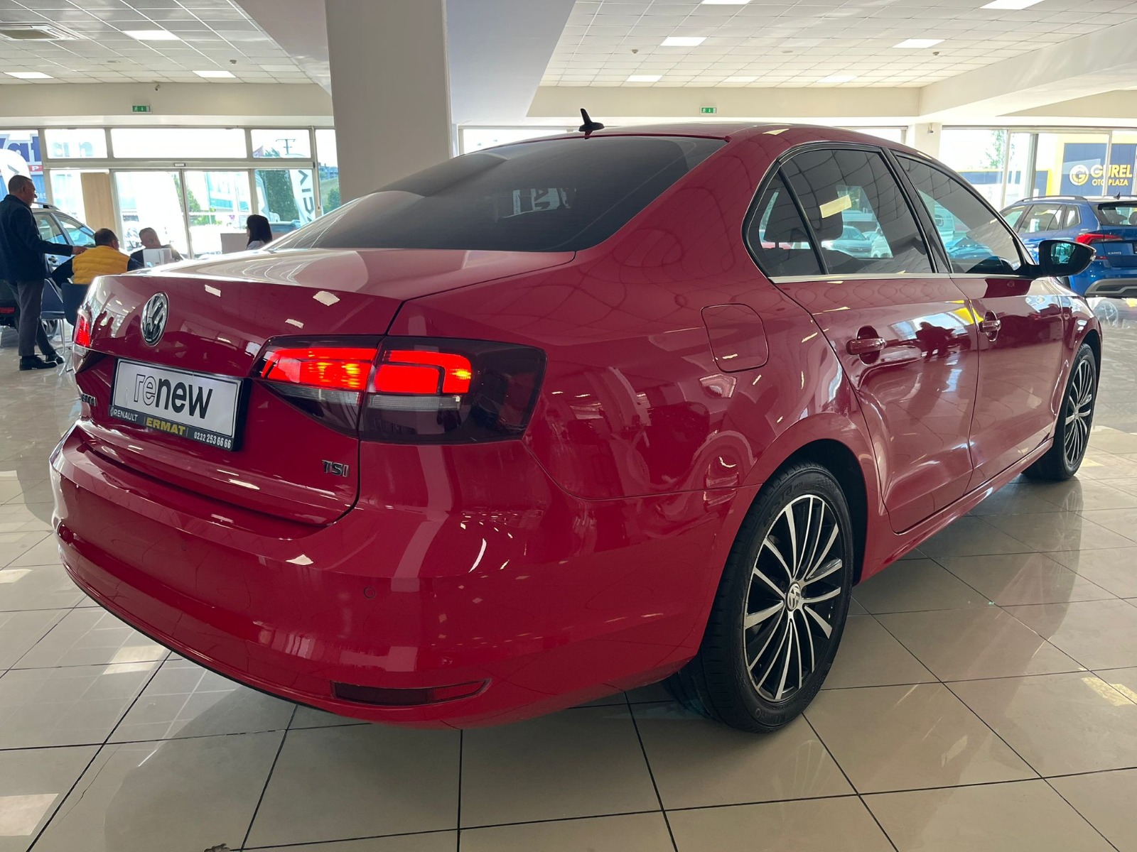 2017 Benzin Manuel Volkswagen Jetta Kırmızı Ermat Motorlu Araçlar ve Tarım Ürünleri Sanayi Ticaret A.Ş.