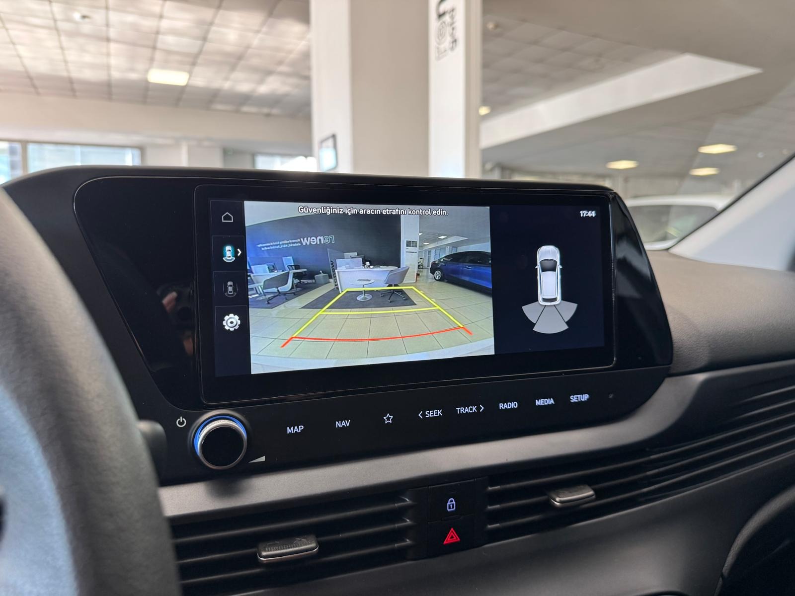 2024 Benzin Otomatik Hyundai i20 Beyaz Ermat Motorlu Araçlar ve Tarım Ürünleri Sanayi Ticaret A.Ş.