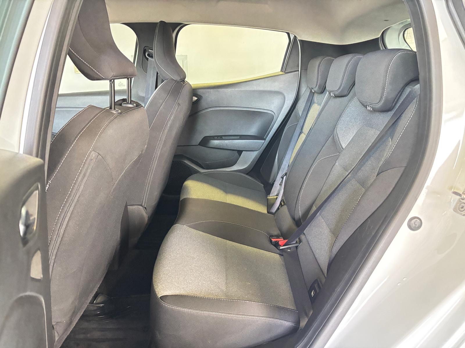 2025 Benzin Otomatik Renault Clio Beyaz Ermat Motorlu Araçlar ve Tarım Ürünleri Sanayi Ticaret A.Ş.